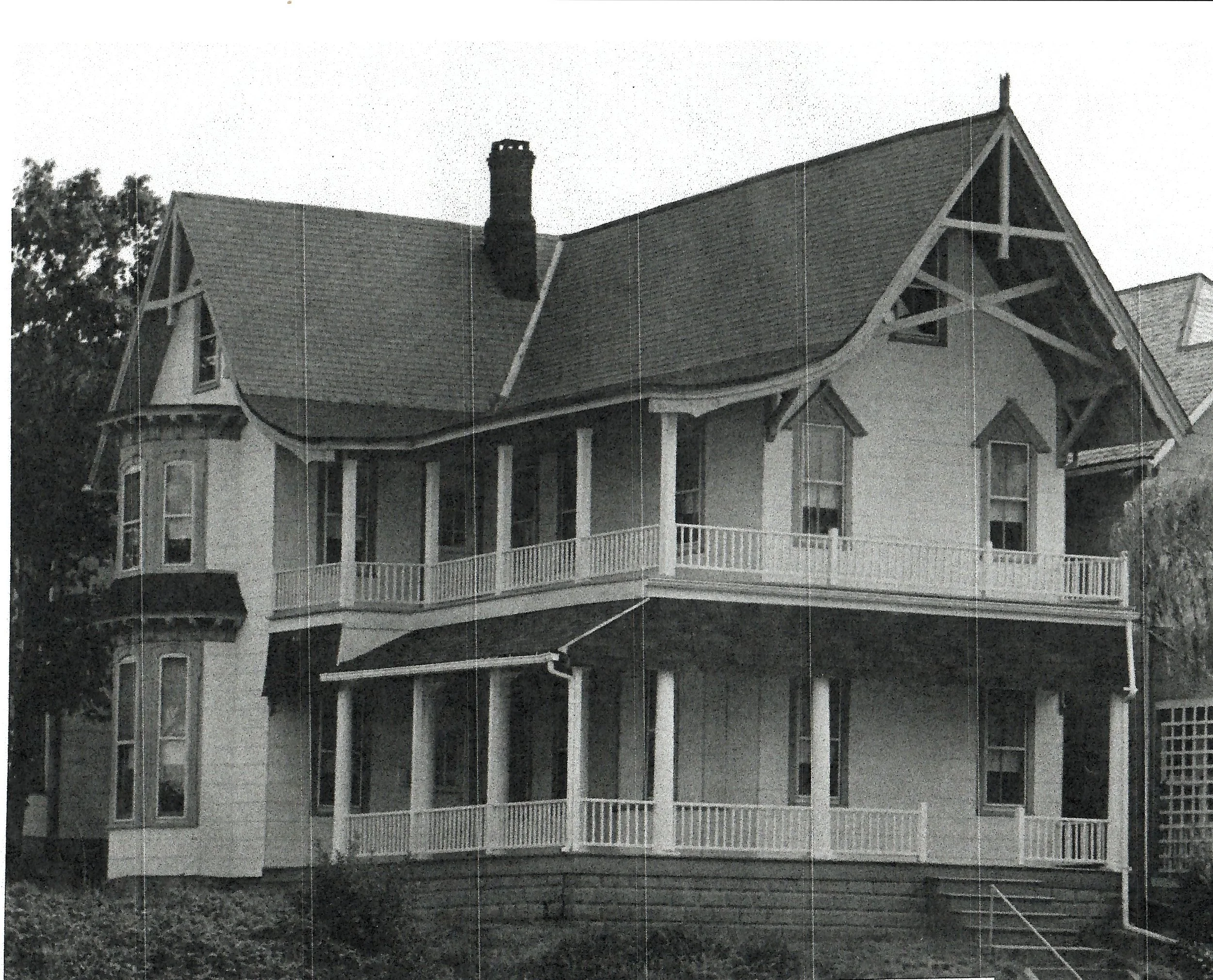 118 Lake Ave (taken during the bicentennial)