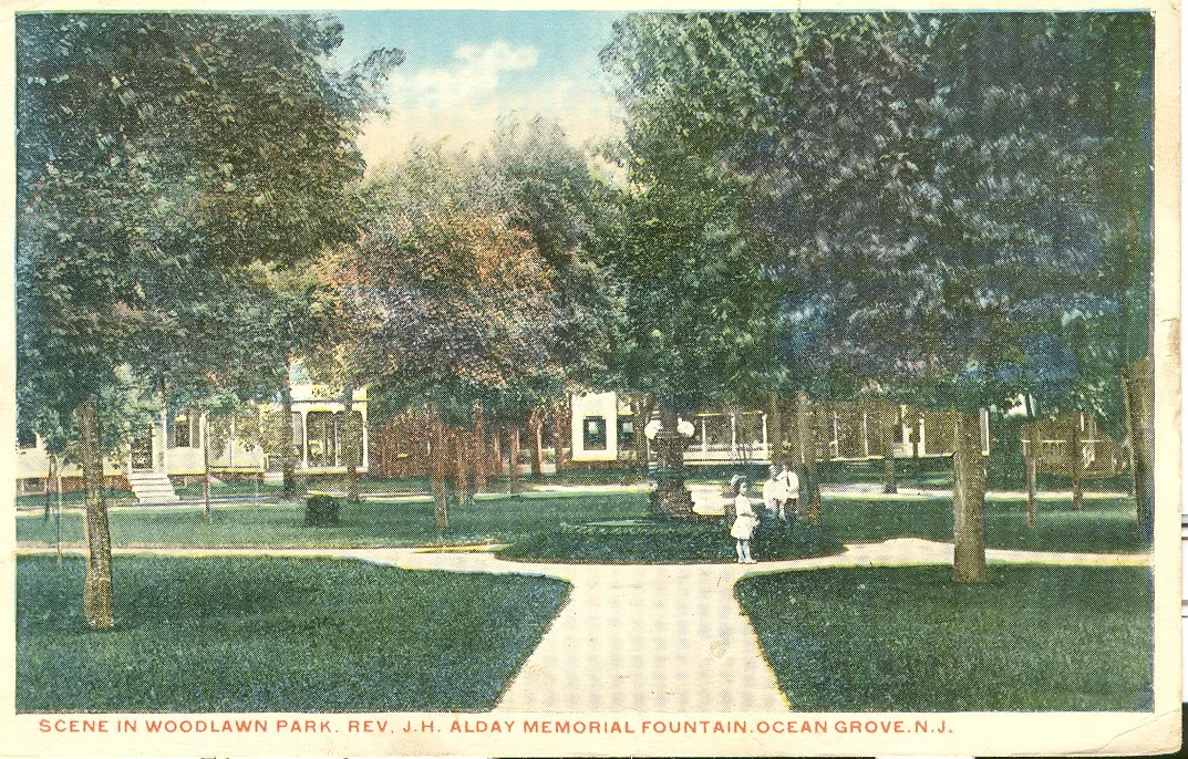 Woodlawn Park (1910) now known as Fireman's Park. Read more about the history of this park by clicking on the image