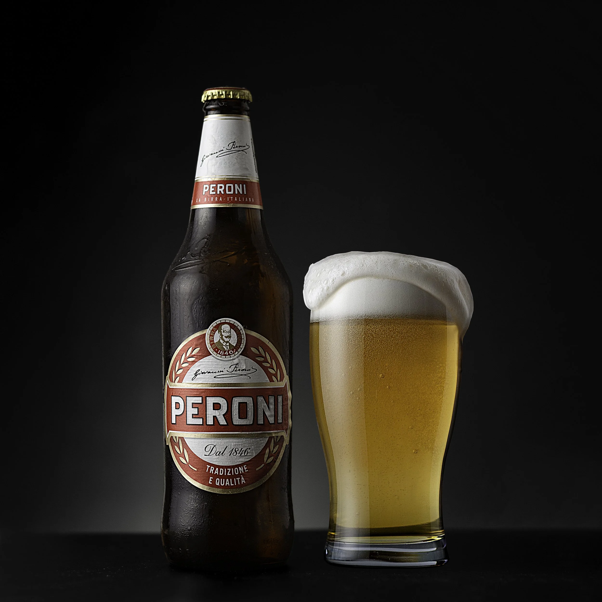 Peroni + bicchiere.jpg