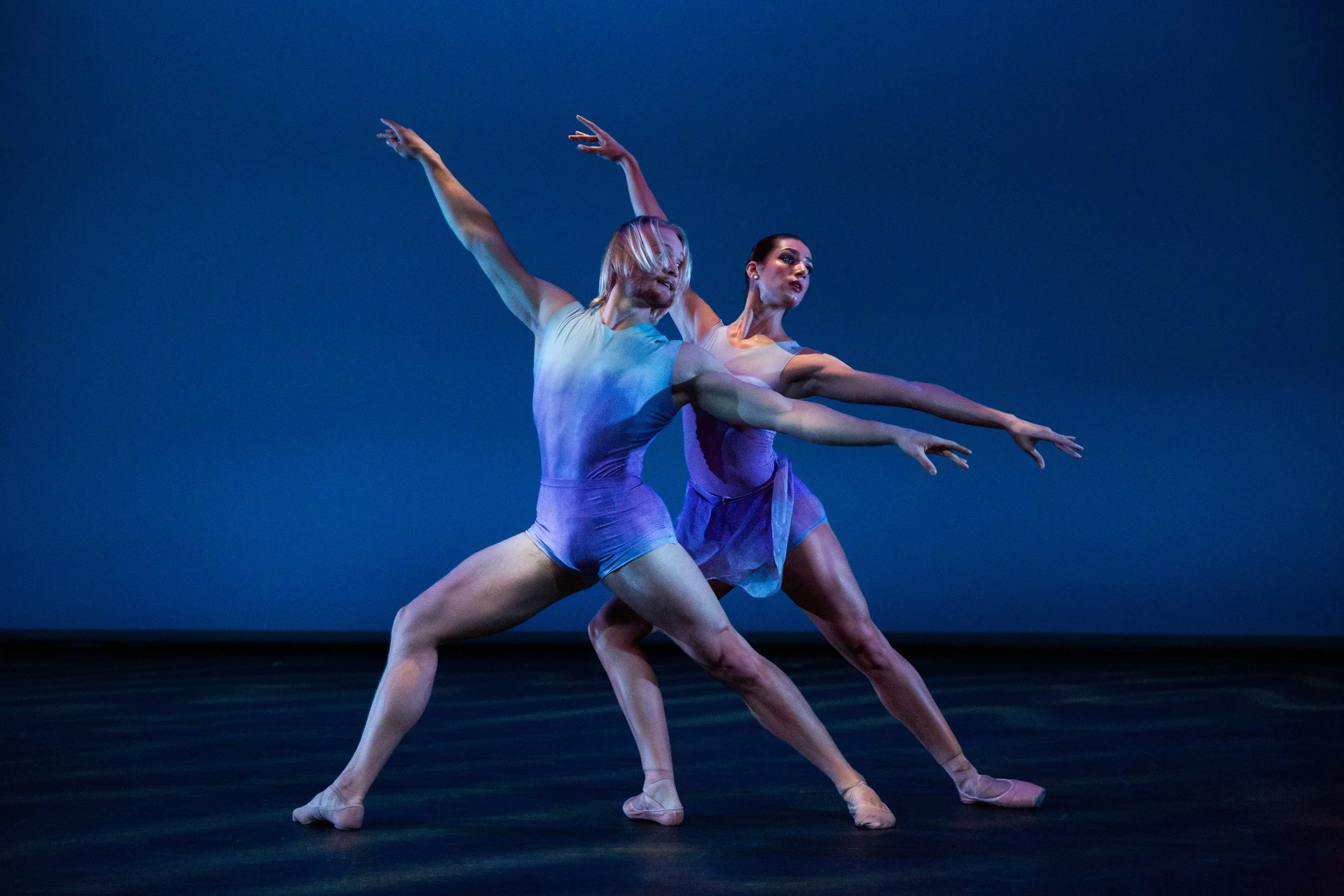 From &ldquo;What the Body Remembers,&rdquo; choreographed by @tim.j.lynch

See this piece and more at the second weekend of &ldquo;Unbound!&rdquo; Link in bio for tickets. 

Featured Dancers: @pieter.gunning &amp; @kyrawoodall 
Photo by @toddcollinsp