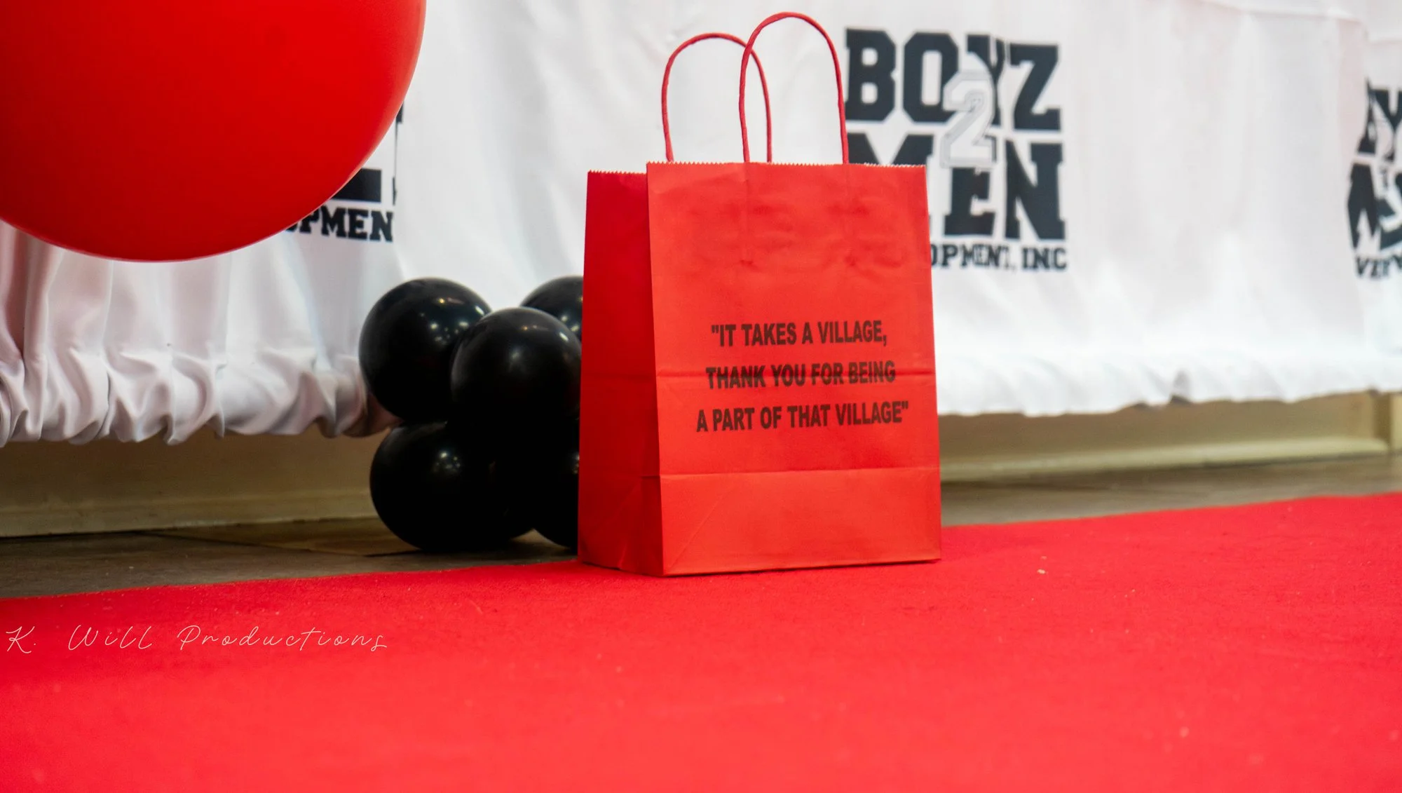 Boyz-II-Men-Development-Annual-Gala-2023_12222023_KW0097.jpg