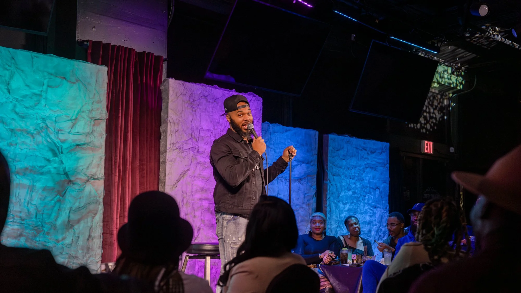 Comedy-Show_11122023_KW0002.jpg