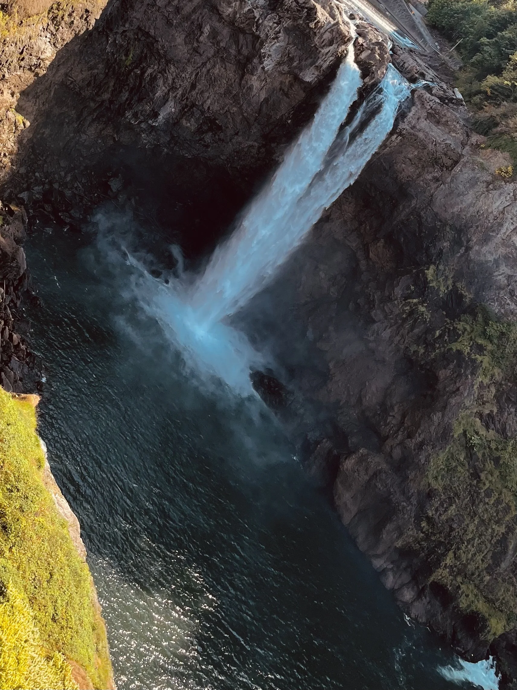 Snoqualmie Falls, perfect Washington State destination for a great waterfall view and hike