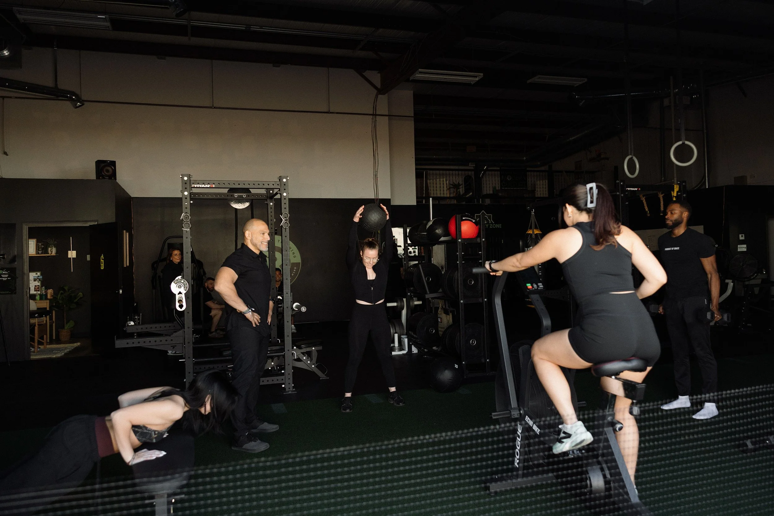 Weeknight Strength Group