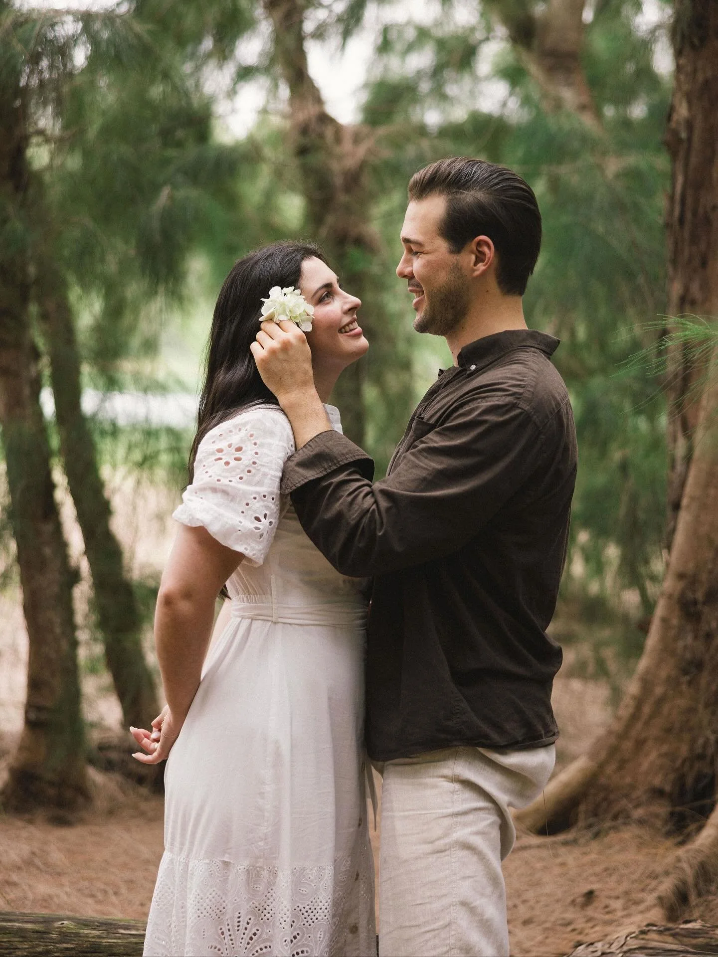 Caro &amp; Joe 🤍
Can&rsquo;t wait for their wedding day next year ✨📸 #photographer #miami #miamiphotographer #love #lovestory #bride