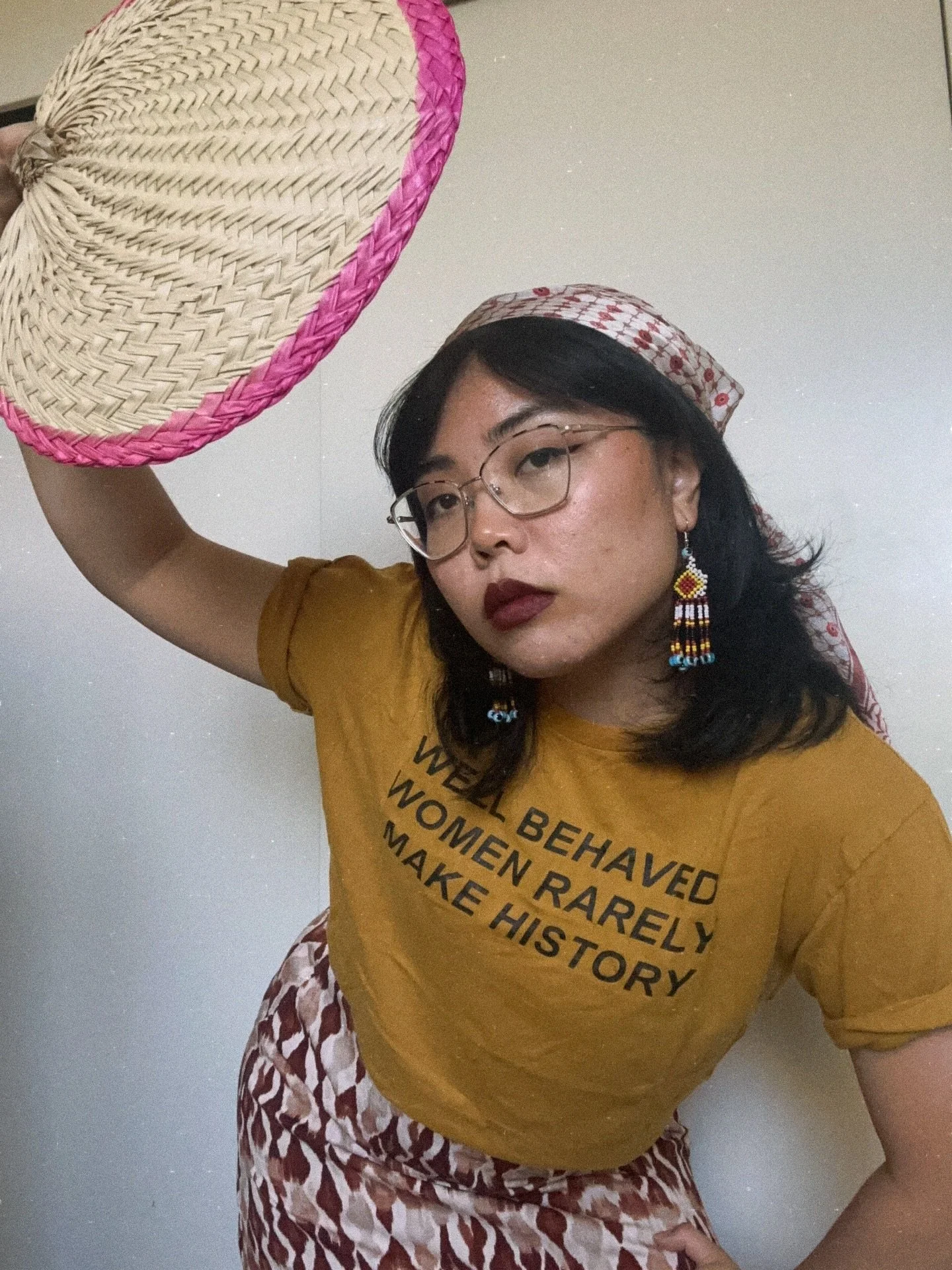 No more boring &ldquo;brand photos&rdquo; your mom took last vacation...

Imagine being able to channel bold brand photoshoots over and over for all your launches, without spending thousands on a photographer, freezing in perfectionism, or overthinki