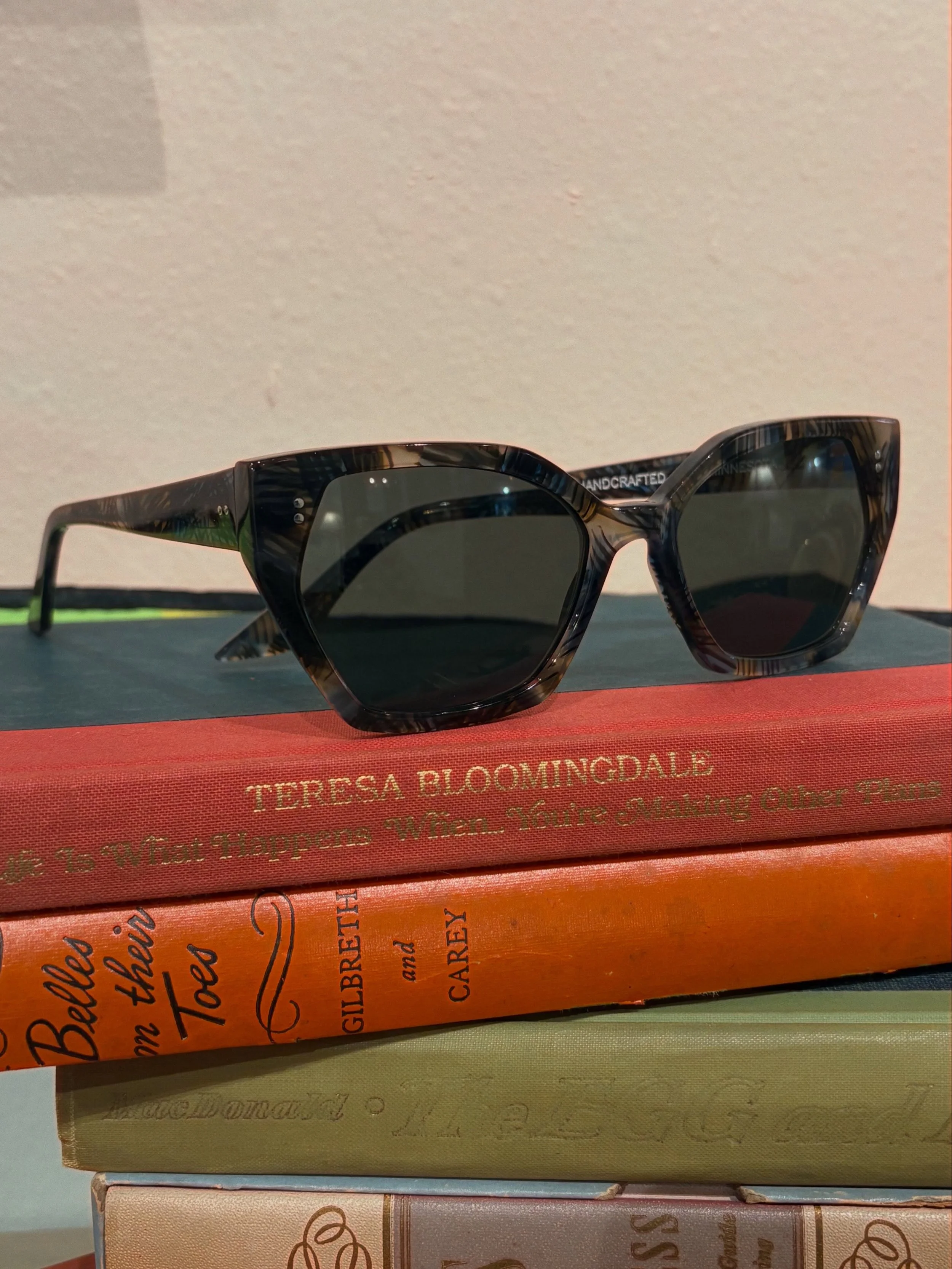 Block out the sun AND look good doing it #downtownfargo #bespoke #craft #fargomoorhead #sunglasses