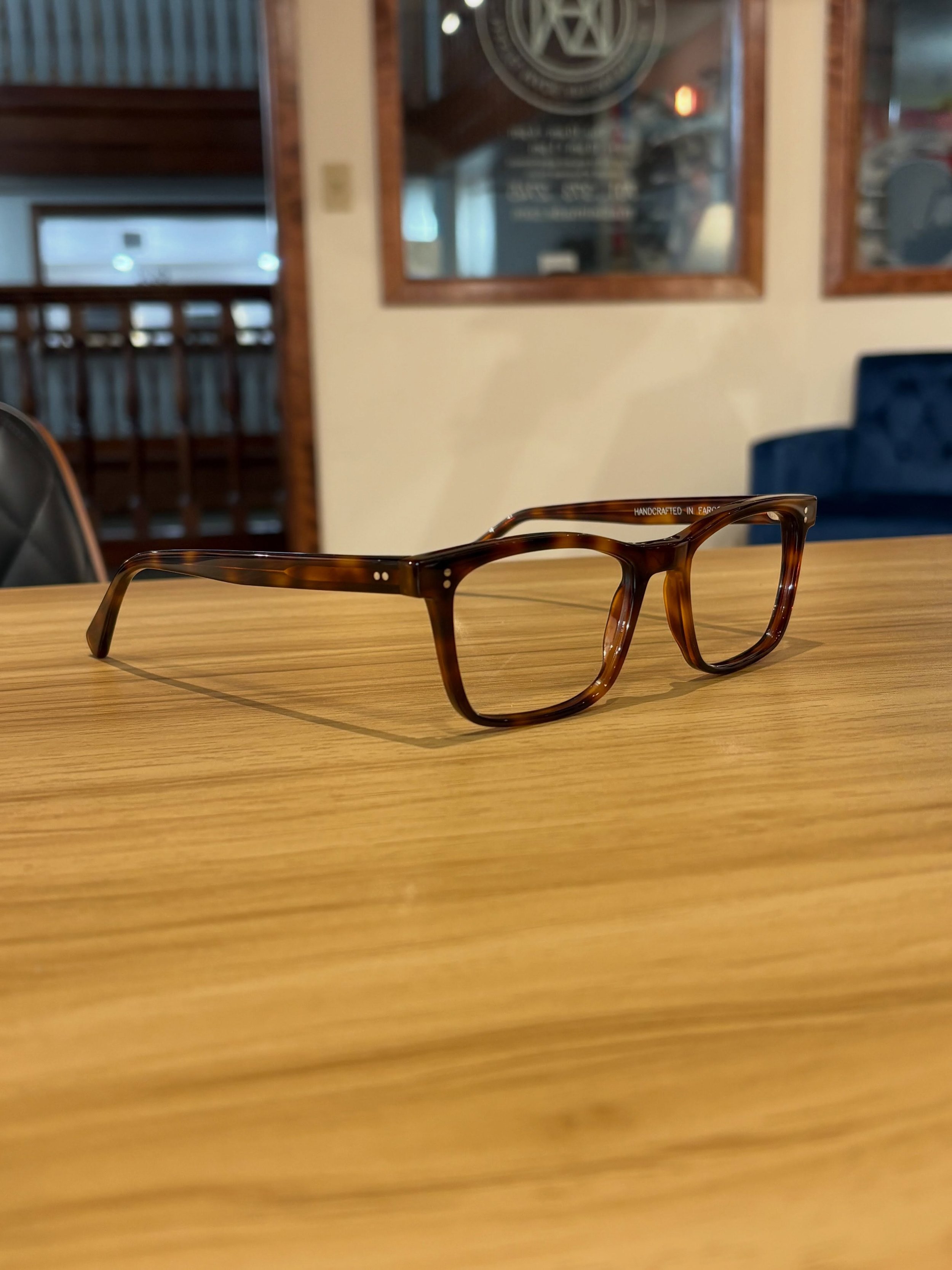 Some frames are bonkers crazy. Others are sophisticatedly simple. Like a simple dish cooked so perfectly, that adding other ingredients would ruin it. #fargomoorhead #handcrafted #bespoke #eyeglassesfashion #downtownfargo