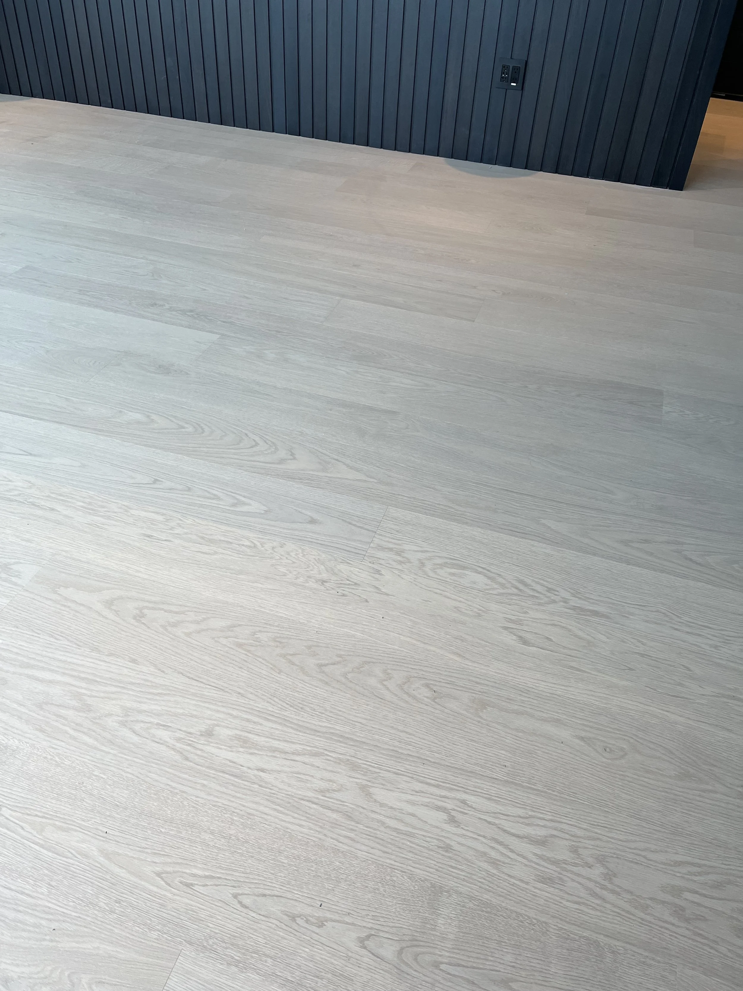 Flooring Installation and Refinishing Services Mohawk carpet Tags: Frontier Flooring, Flooring Vancouver, Flooring Installation, Flooring Store, Flooring Contractor, Hardwood Flooring, Engineered Wood Flooring, Oak Flooring, Vinyl Flooring, BC Hardwo