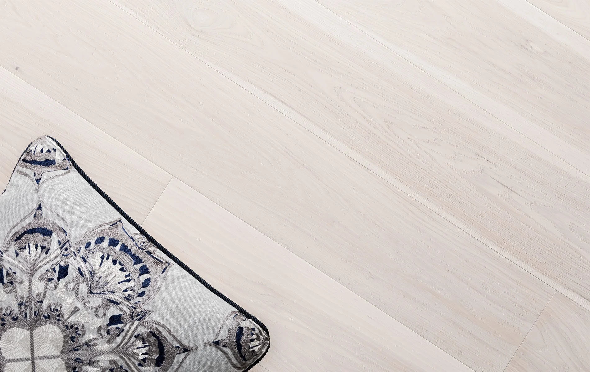 Craft Hickory Evora tags: hickory floor vancouver, hickory hardwood floor, hickory floor installer, hickory floor floor contractor, hickory floor store, wide plank hickory, long length hickory, herringbone hickory, chevron hickory