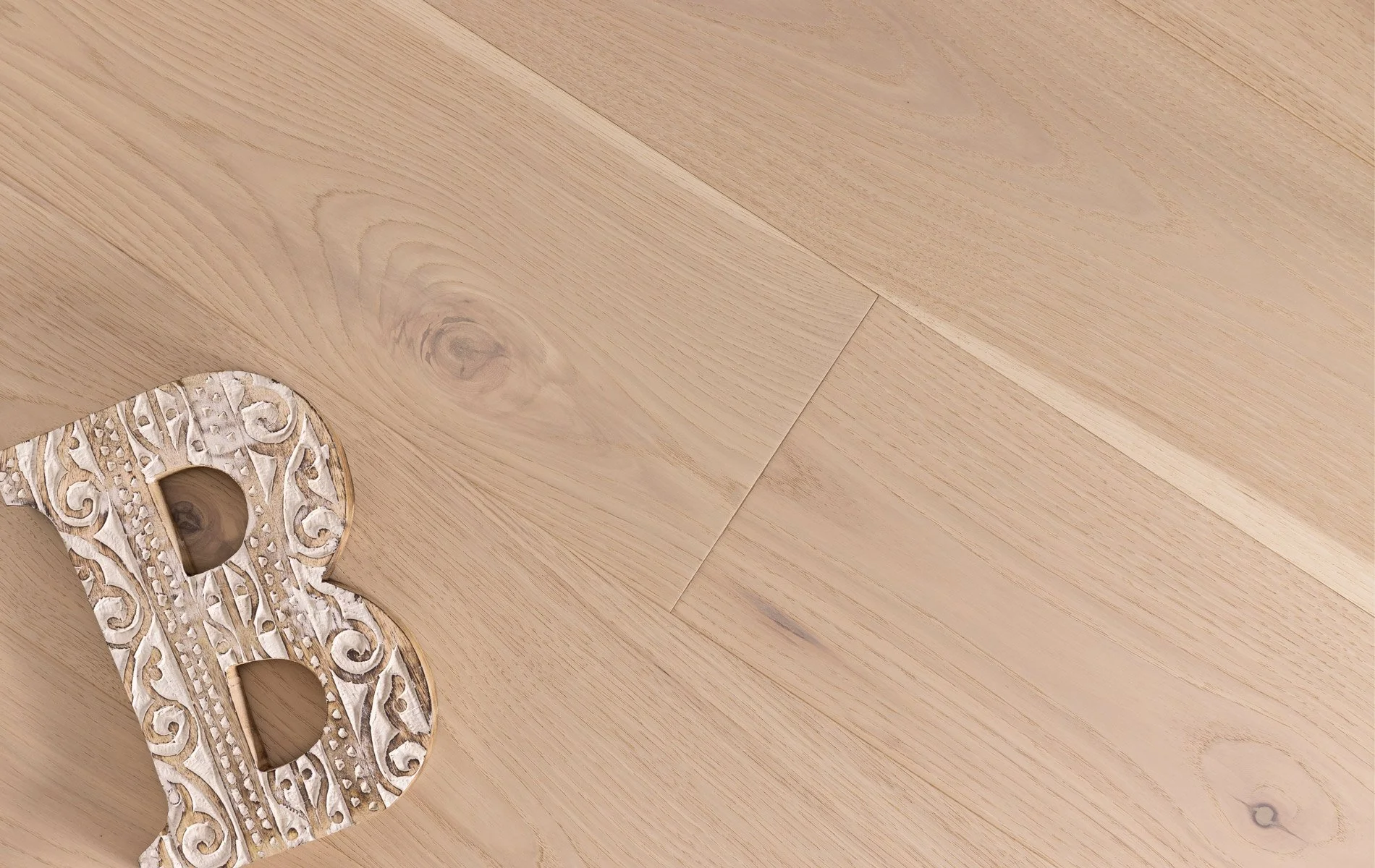 Craft Hickory Bianco tags: hickory floor vancouver, hickory hardwood floor, hickory floor installer, hickory floor floor contractor, hickory floor store, wide plank hickory, long length hickory, herringbone hickory, chevron hickory