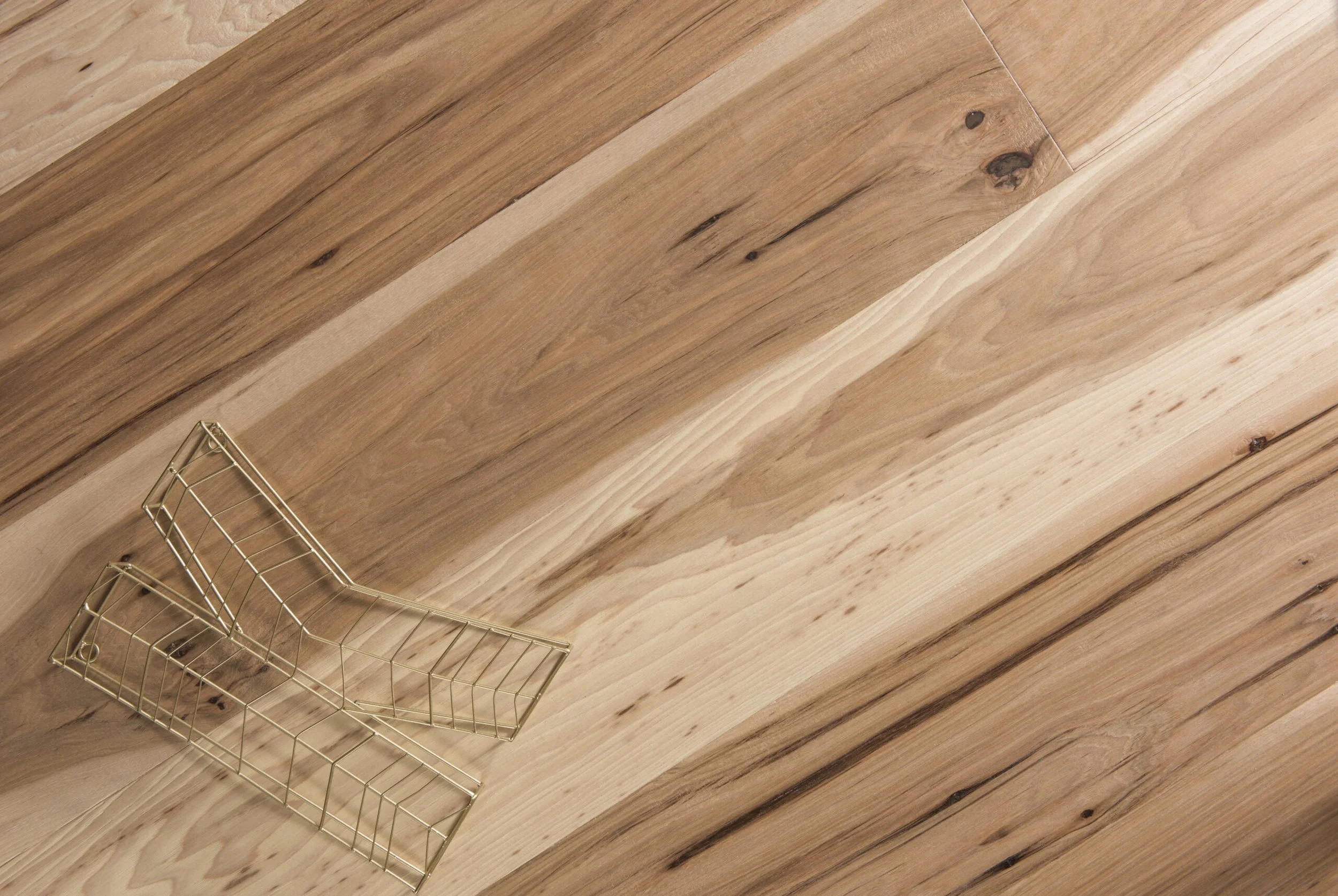 Urbanwood Hickory Aspen tags: hickory floor vancouver, hickory hardwood floor, hickory floor installer, hickory floor floor contractor, hickory floor store, wide plank hickory, long length hickory, herringbone hickory, chevron hickory
