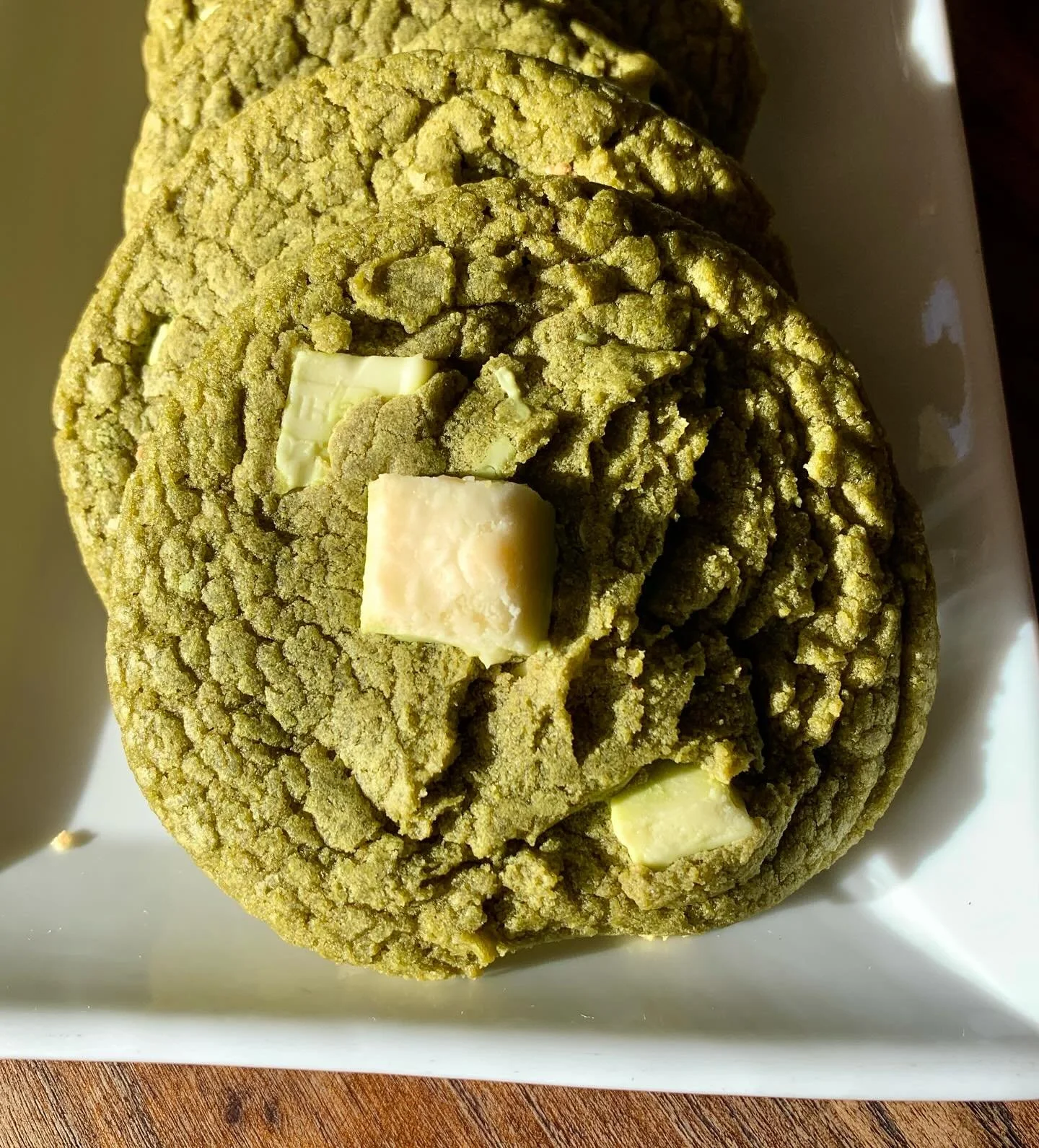 NEW! Matcha Cookies with Ghirardelli’s White Chocolate! ✨☀️☕️🍵
#cafe #coffee #matcha #matchacookies #matchawhitechocolate #sunshoppe #thesunshoppeandcafe #melbournefl #downtownmelbournefl