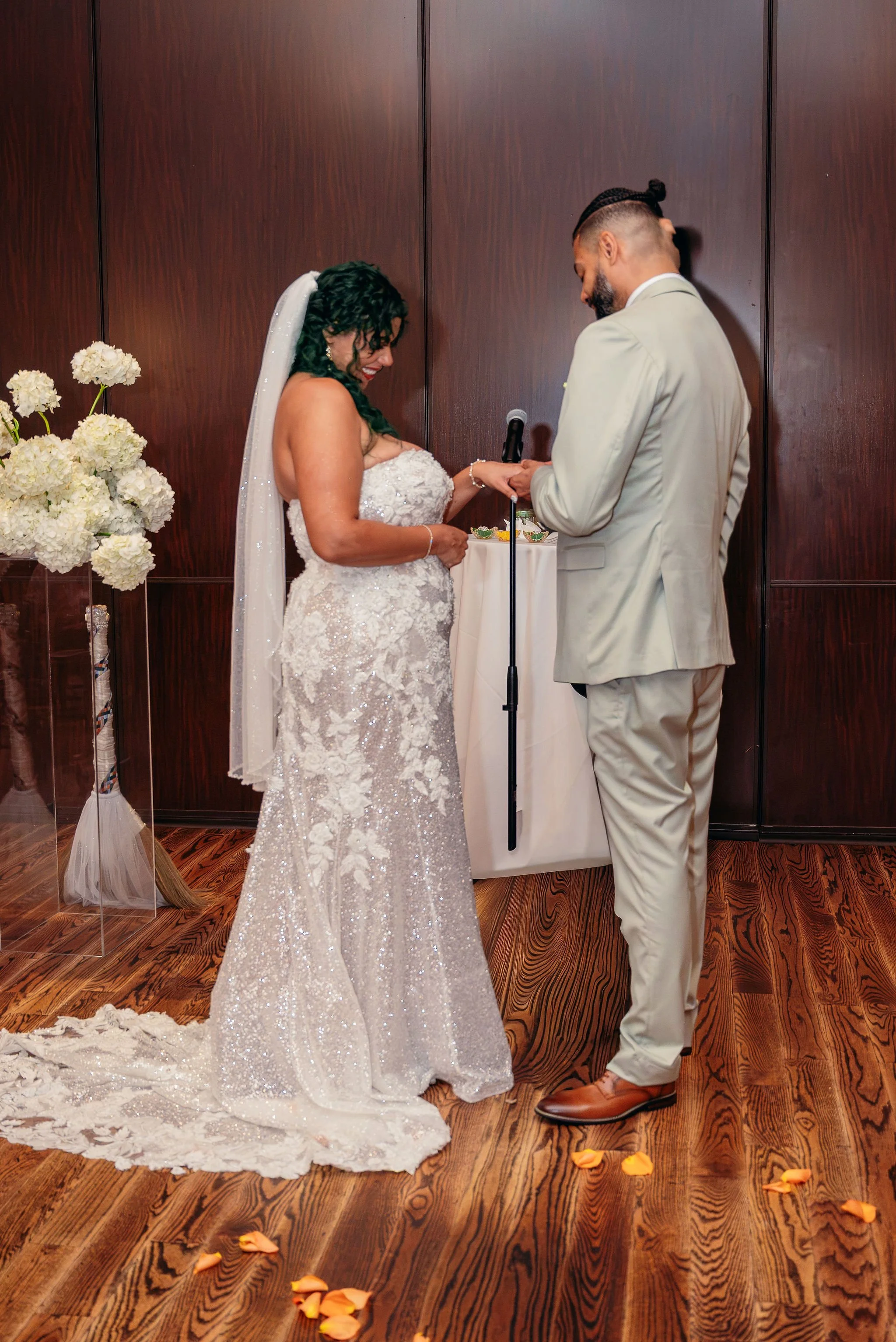 jenabphotography_chicagowedding-303.jpg