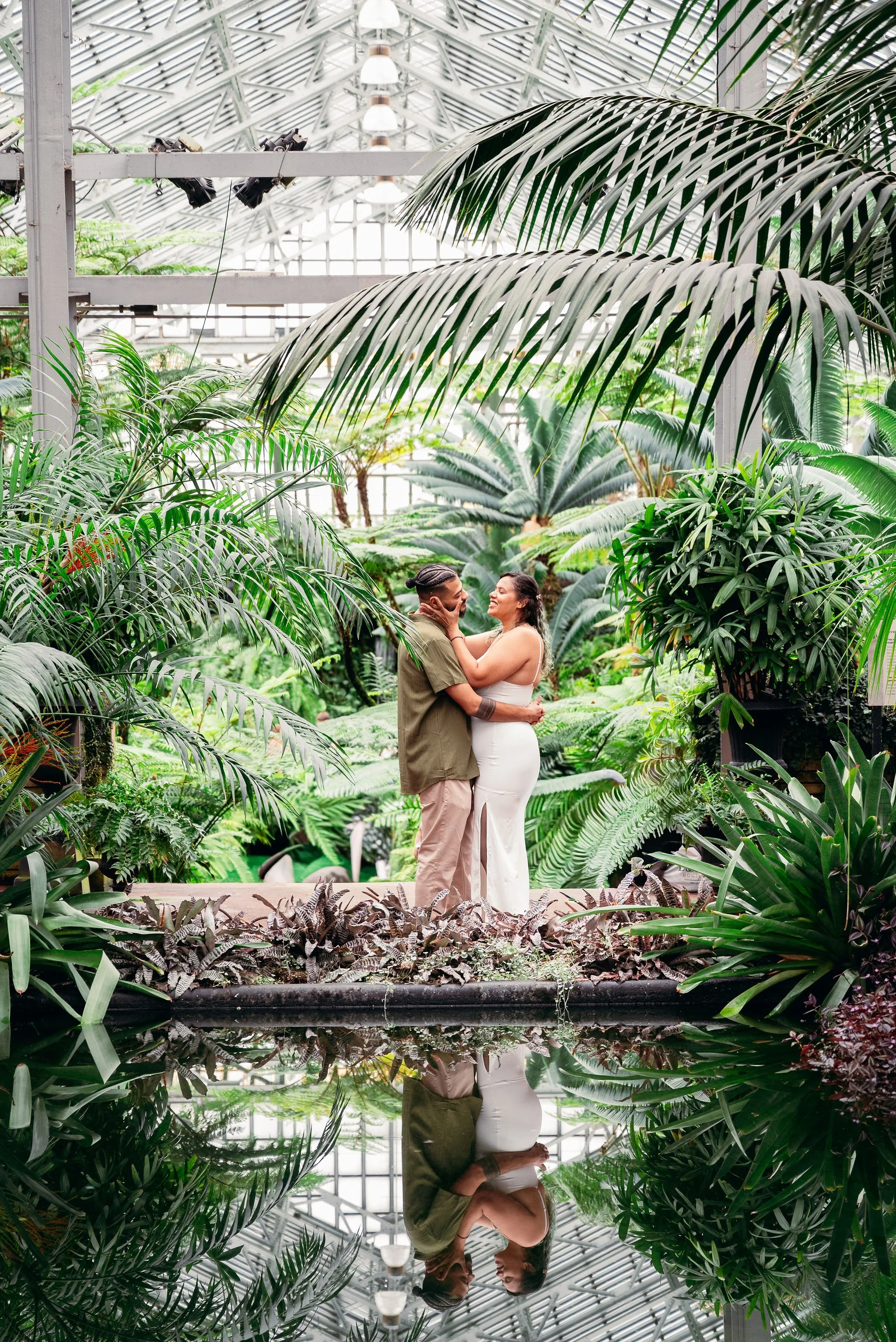 Engagment Photoshoot at Chicago Botanic  Garden