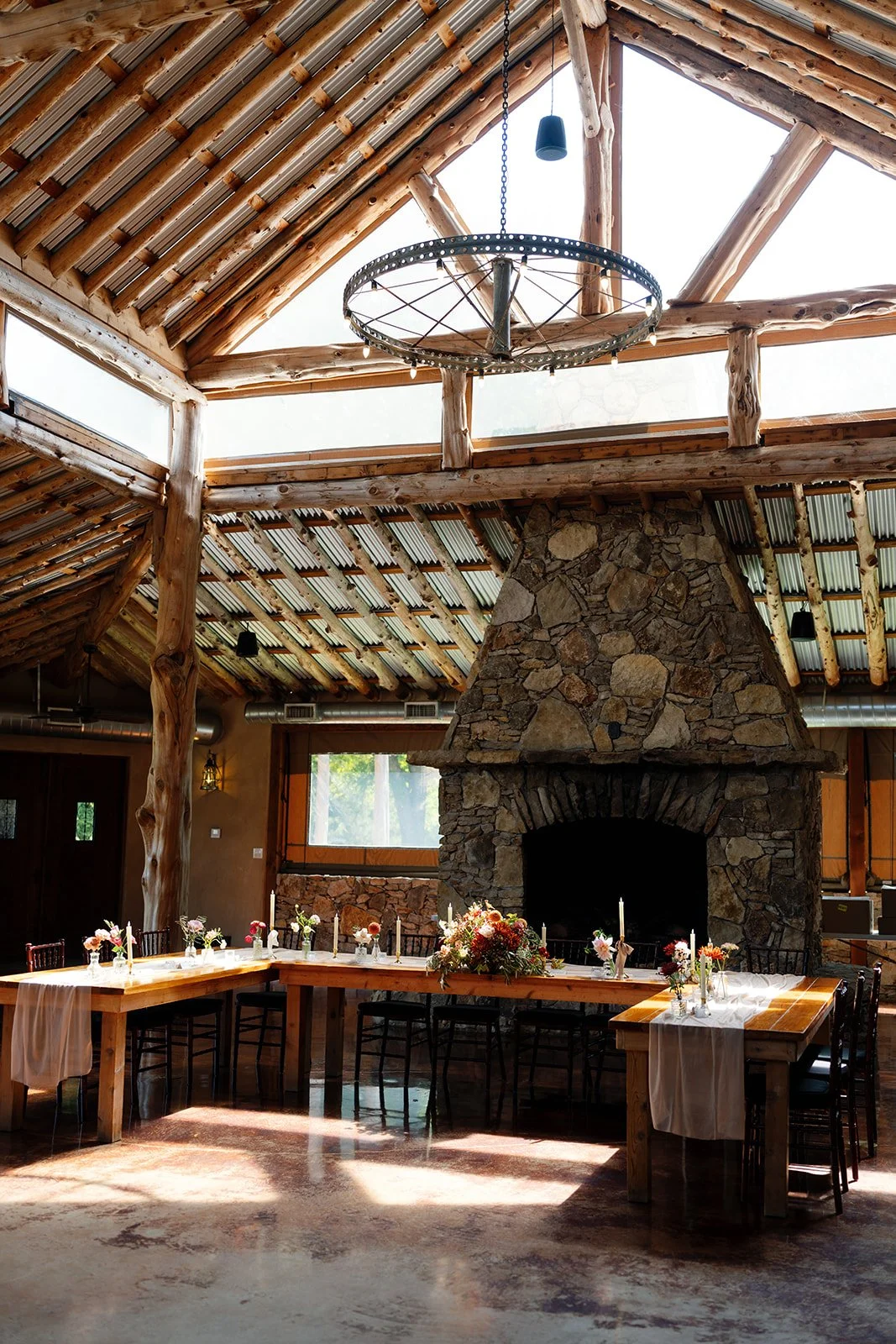 loganalex_thebrooksatweatherfordwedding_stillsbytrinity-106.jpg
