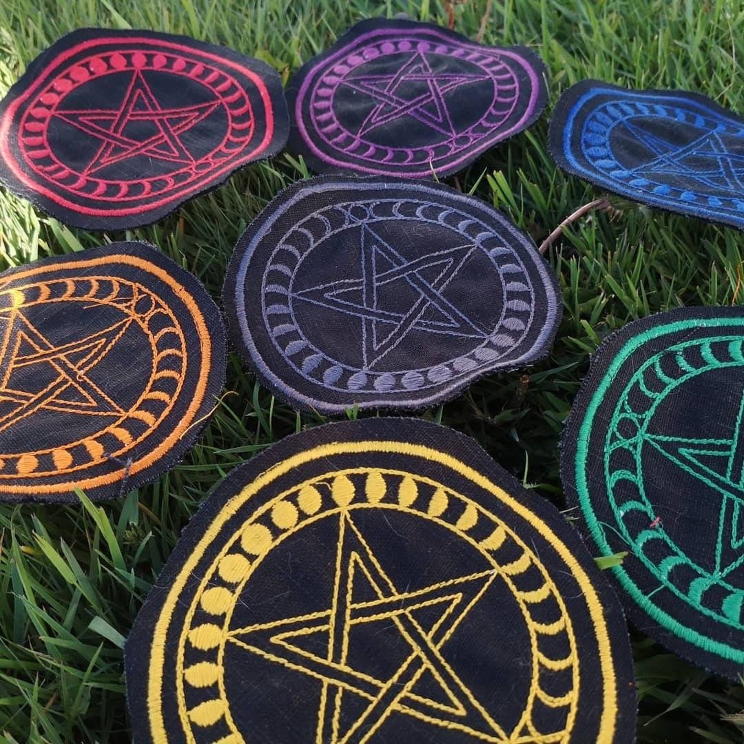 https://i.etsystatic.com/17189590/r/il/081440/2238753608/il_fullxfull.2238753608_cpb4.jpg