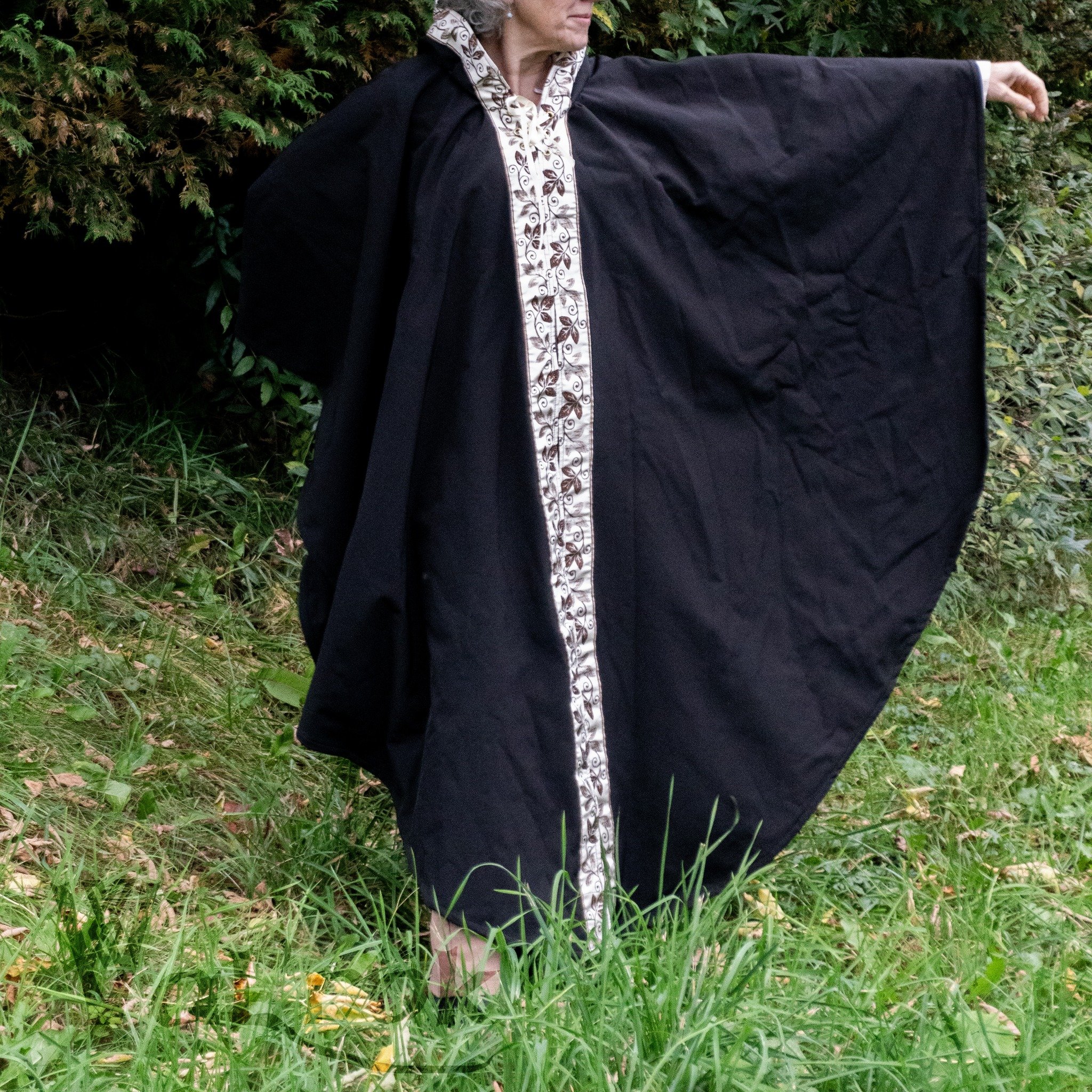 Only one In stock Cleric Waterproof cloak with Brown Leaves trim . Ready to be shipped.

Perfect for  upper layer in case of precipitation and cold temperature at #LARP while keeping a fashionable ceremonial standing. 

see if it is still available o