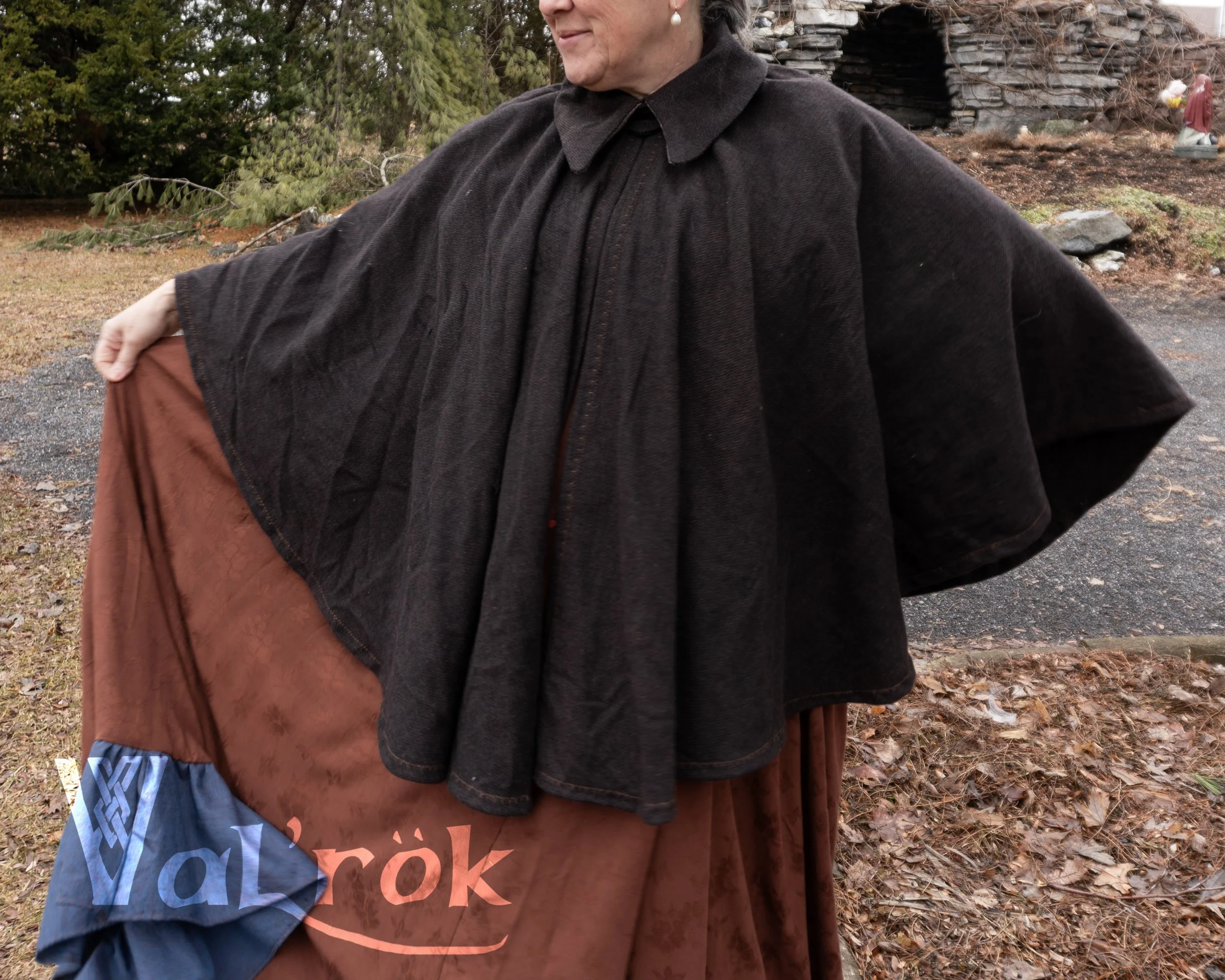 cape herringbone robe blossom  wide shut .jpg