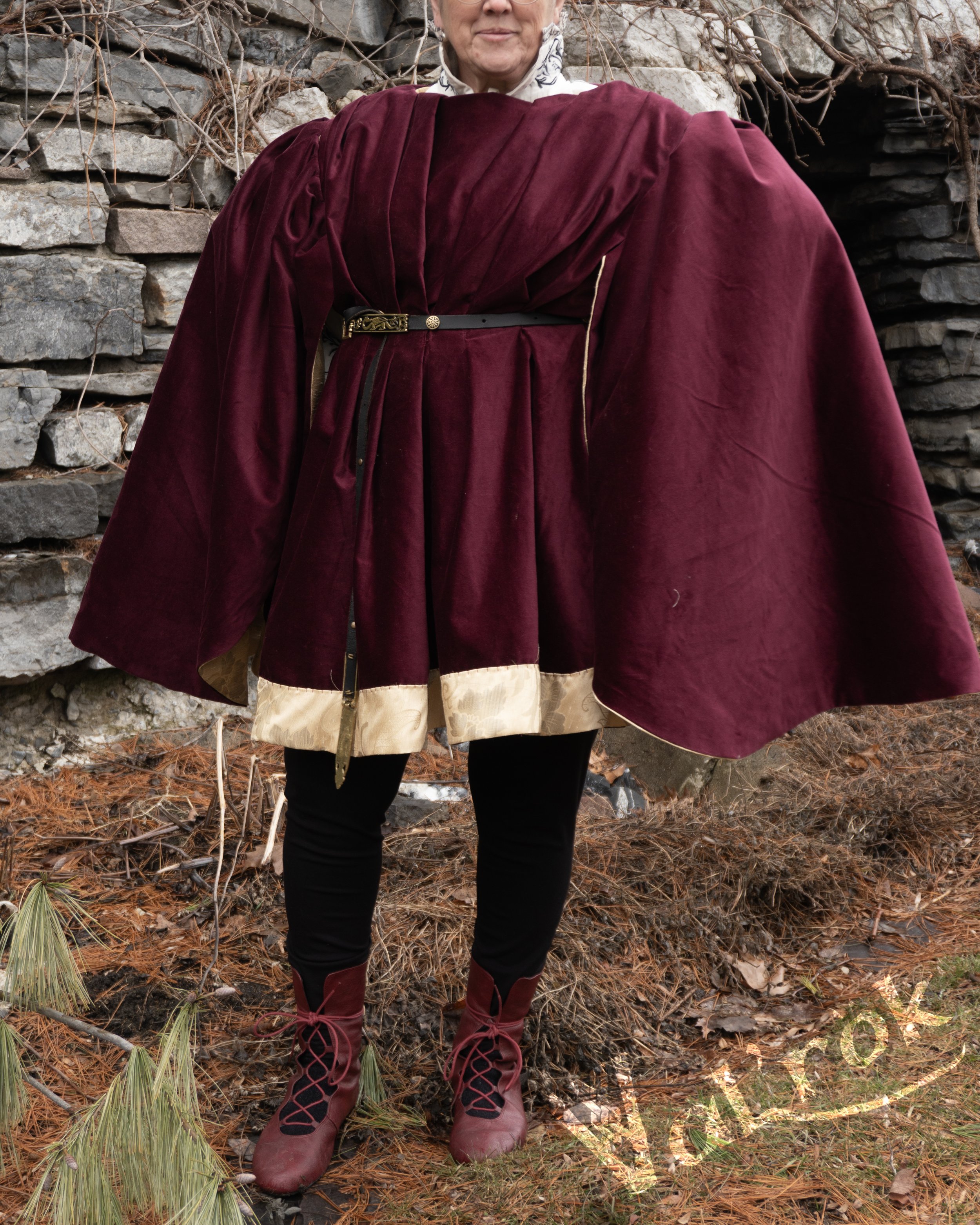 houppelande wine 1 copy.jpg (copie)