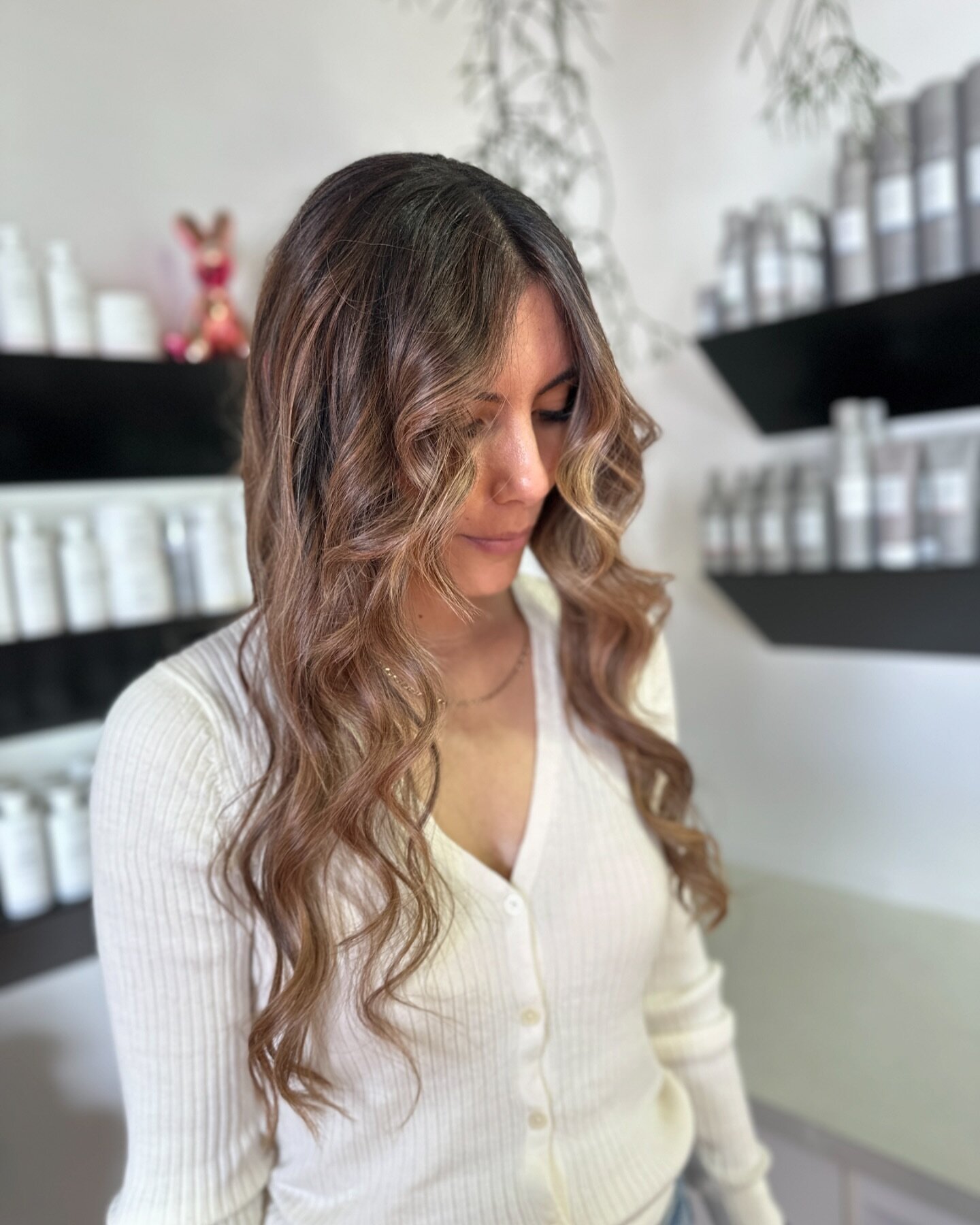 Trying a new colour can be daunting, however you can try some soft and subtle changes by toning your hair. This service creates a colour that fades over a series of washed. giving you flexibility on whether you like that colour or not, we are always 