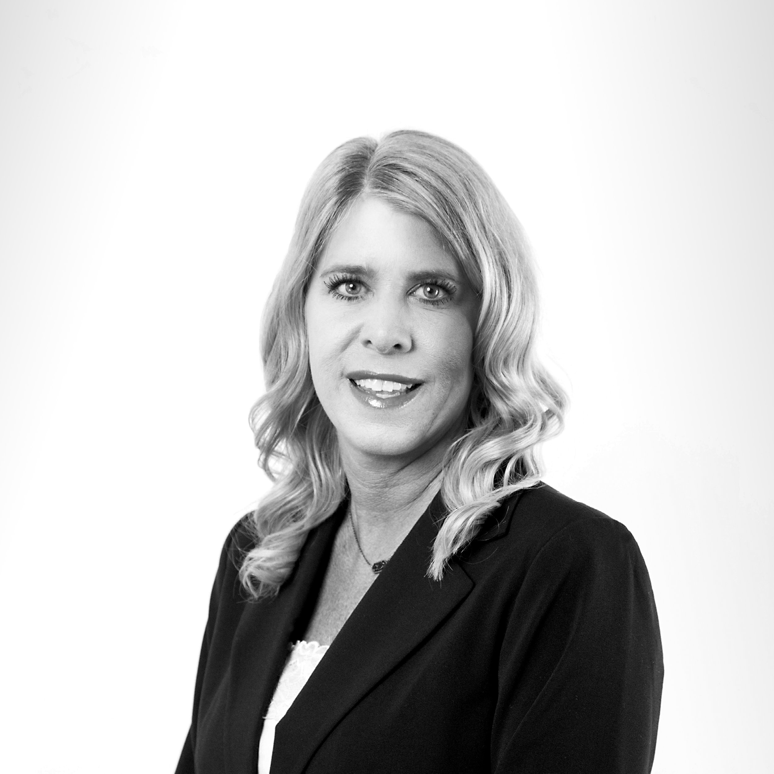 Kristen Lewis — Knightsbridge Advisers A Venture Capital Firm