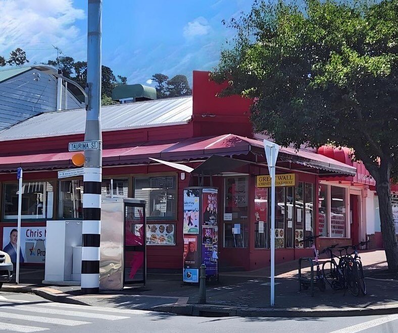 Another awning refresh for the books ✔️

It was an absolute pleasure to be brought in to recover these existing fixed awnings. 
The original faded red has now had a facelift with all new Burgundy PVC,  now adds a bright pop and offer rain protection 