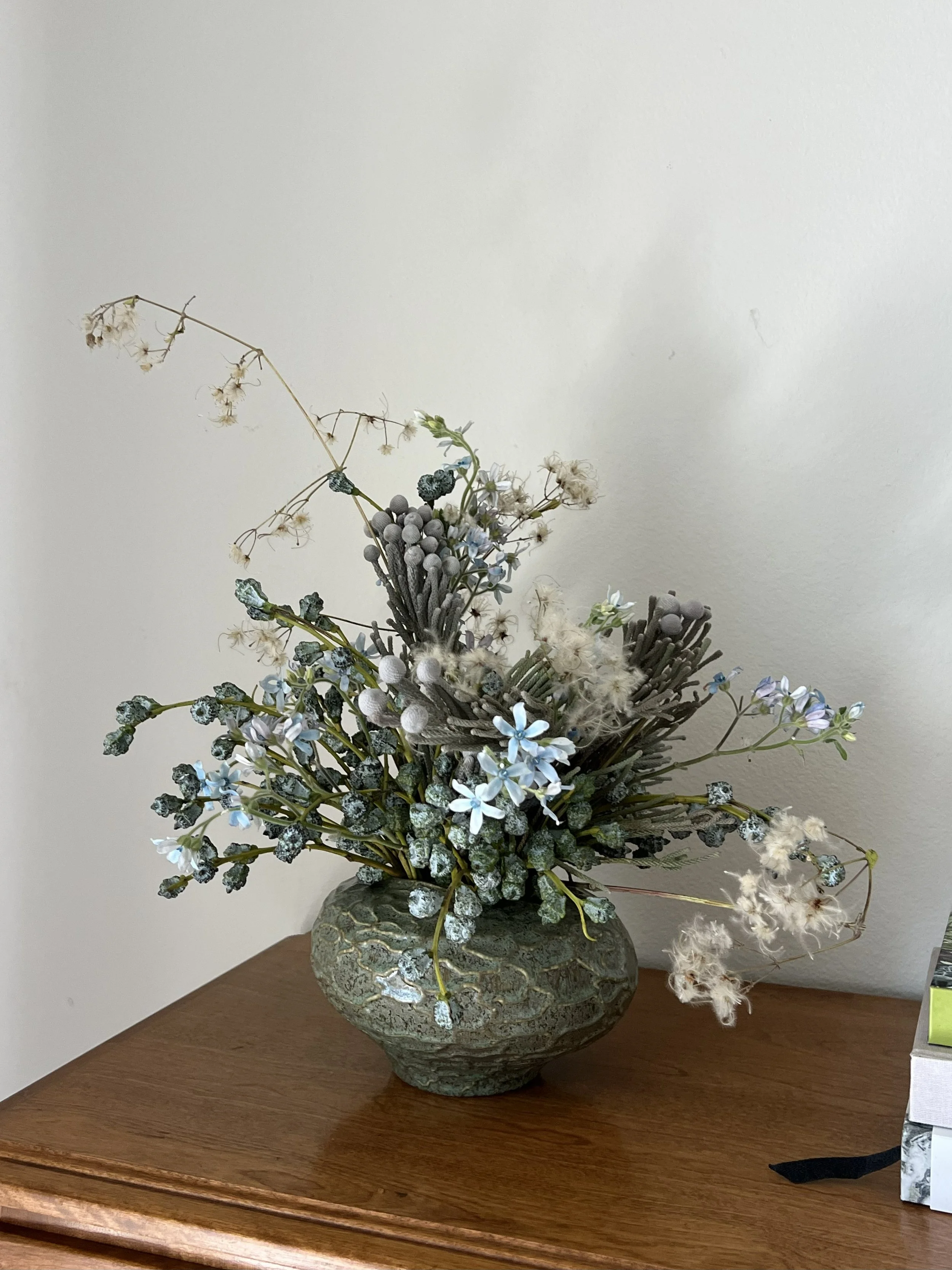 Medium Vase Arrangement