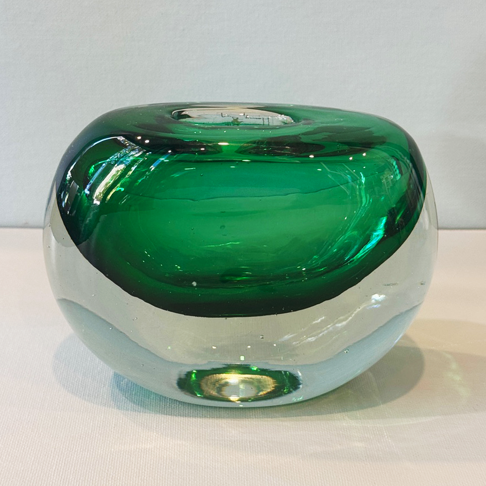 Henry Dean Glass Vase Small Green — VICTORIA COLLISON