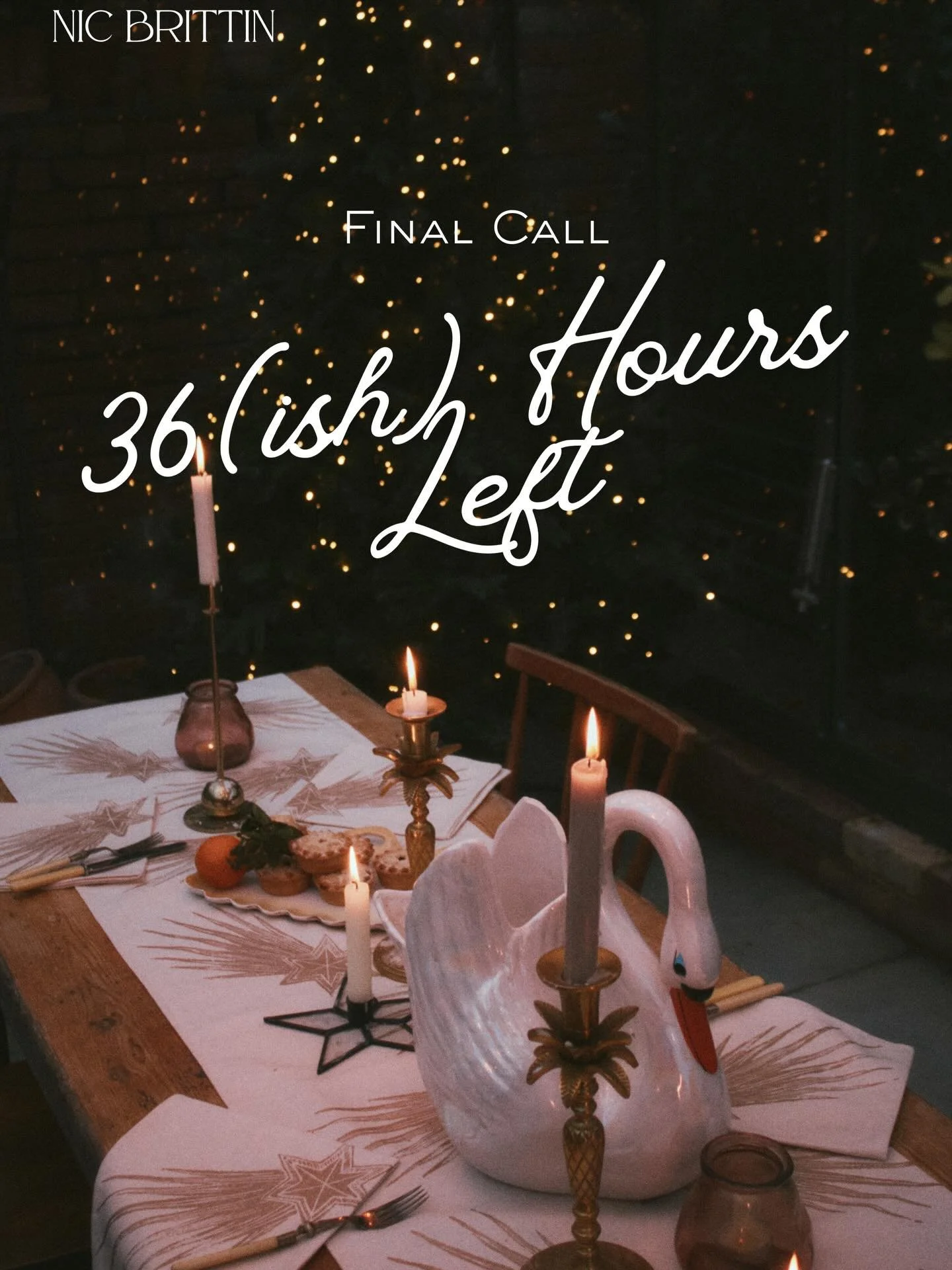 This is it. 
36(ish) hours left. 
Final domestic post tomorrow! 

#christmastablecloth #christmastablerunner #christmasnapkins #christmastablescape #christmastabledecor