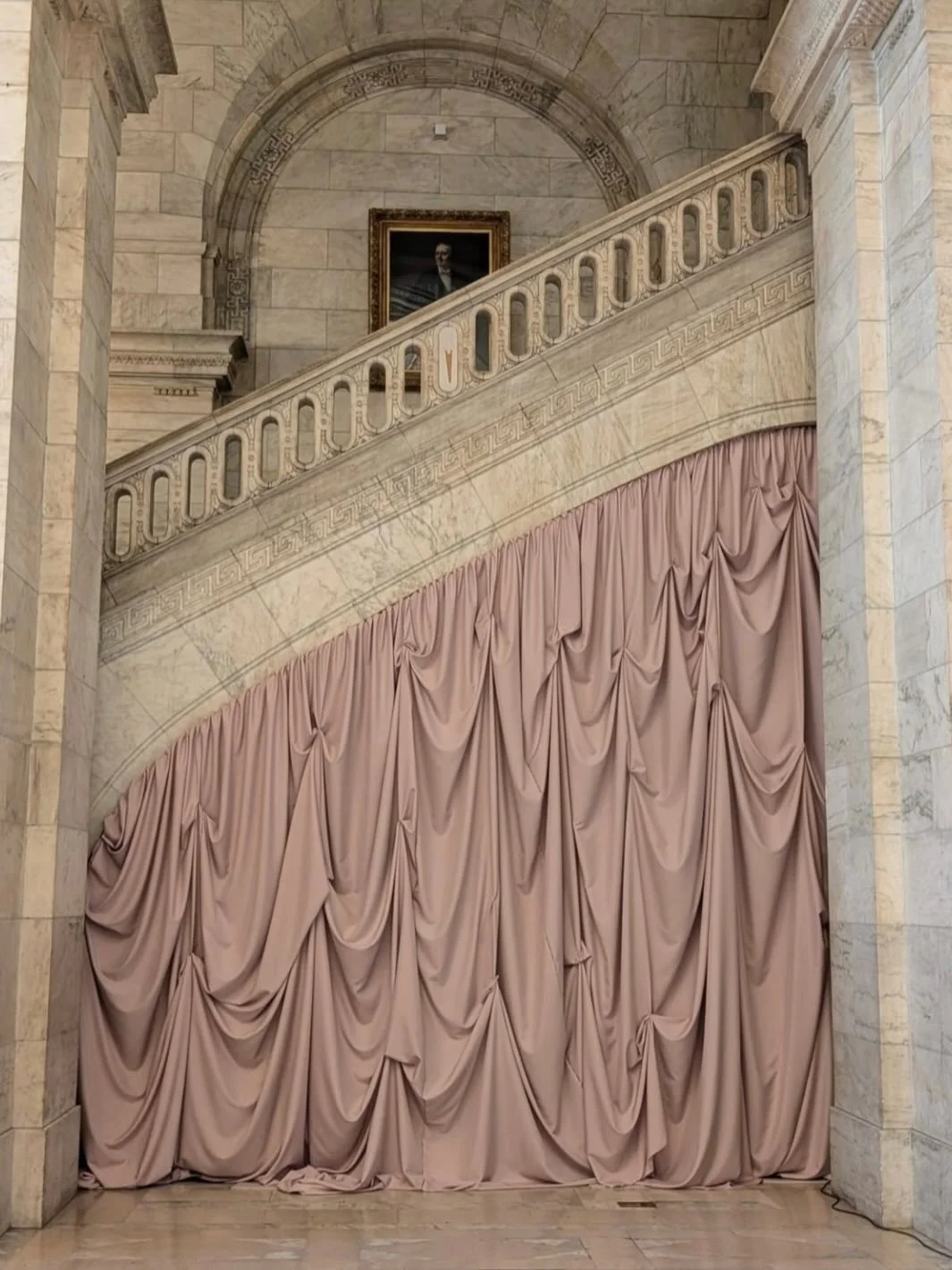 ✨ SUNDAY INSPIRATION ✨ 
A few images that gave me the tingles this week. 
Sometimes it&rsquo;s just the hang of some fabric, sometimes it&rsquo;s the colour combination of a restaurant sign. There is just a little something that inspires me. 
I&rsquo
