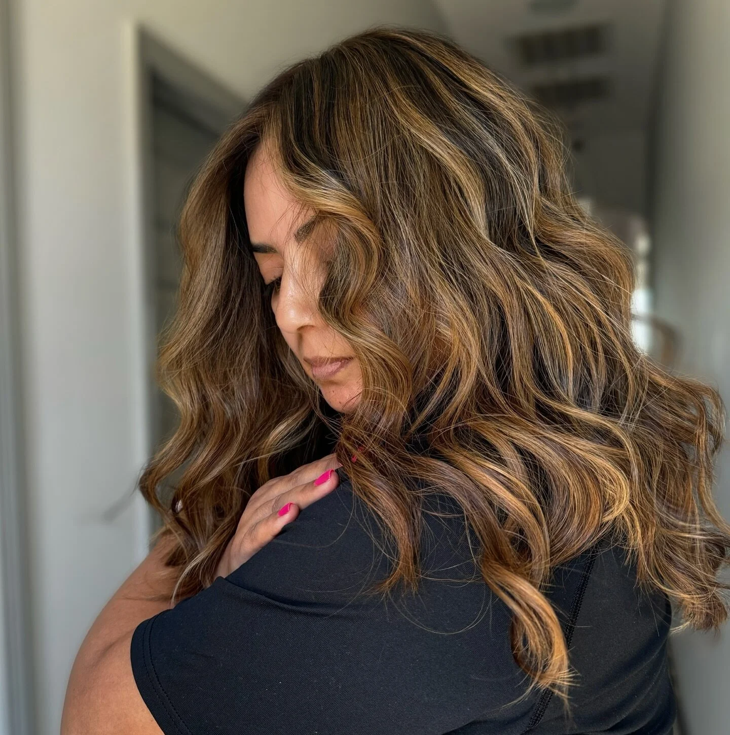 When you are BLESSED 😌
Goddess in all ways 🤍 @tropicalgoddesssalon @redken