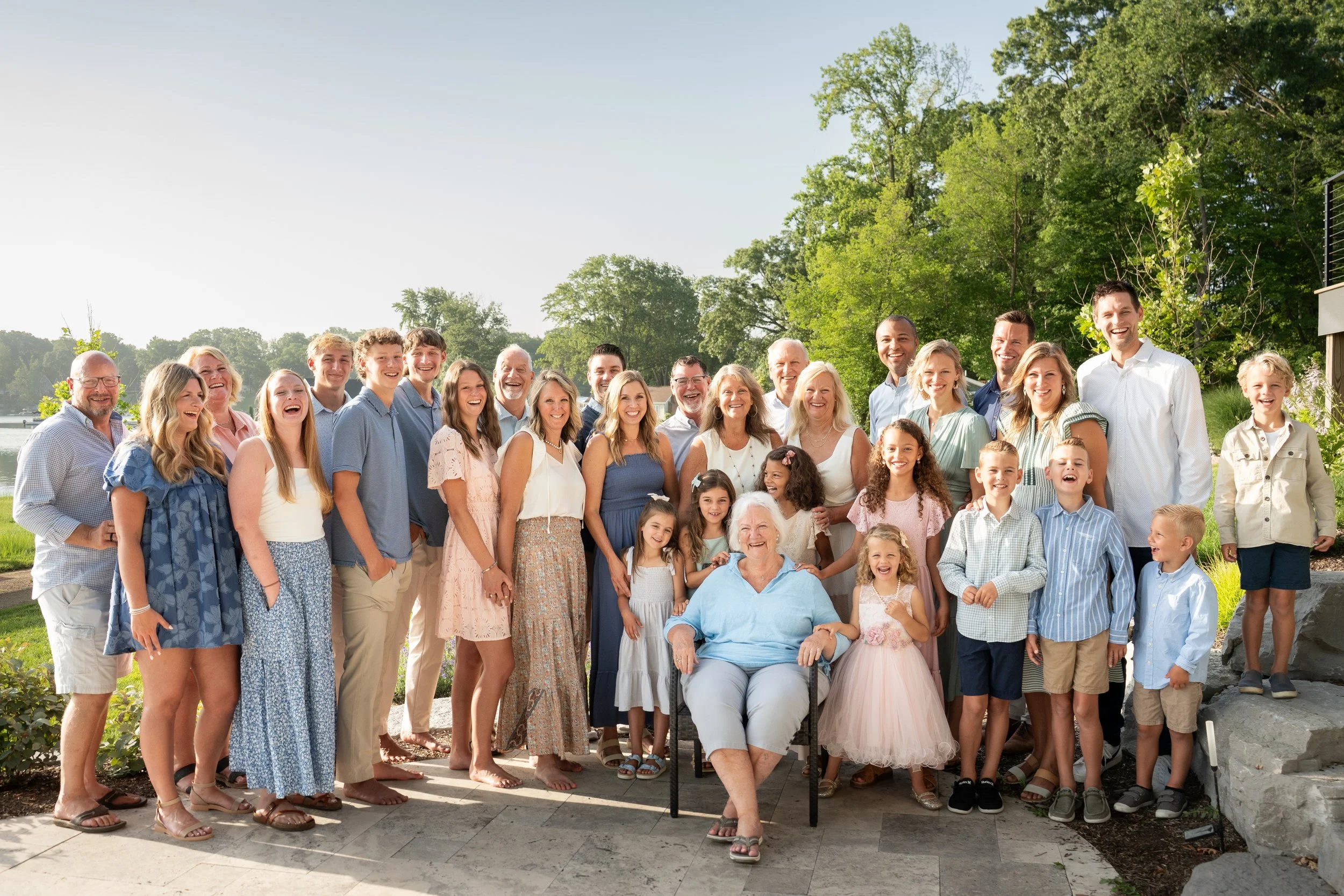 ExtendedFamily_MichiganPhotographer_1.jpg