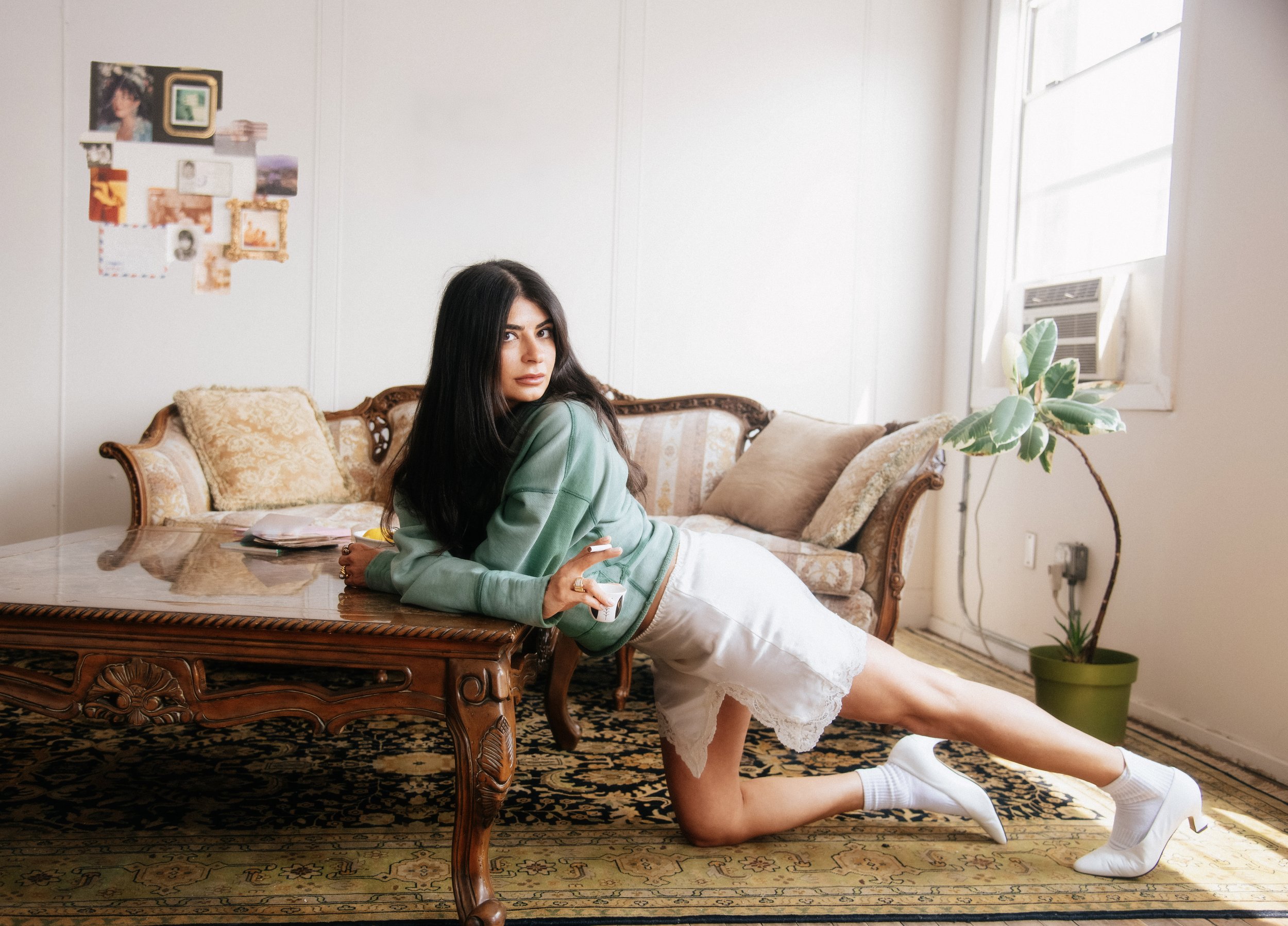 2-SHABIBI LOOKBOOK-1.jpg