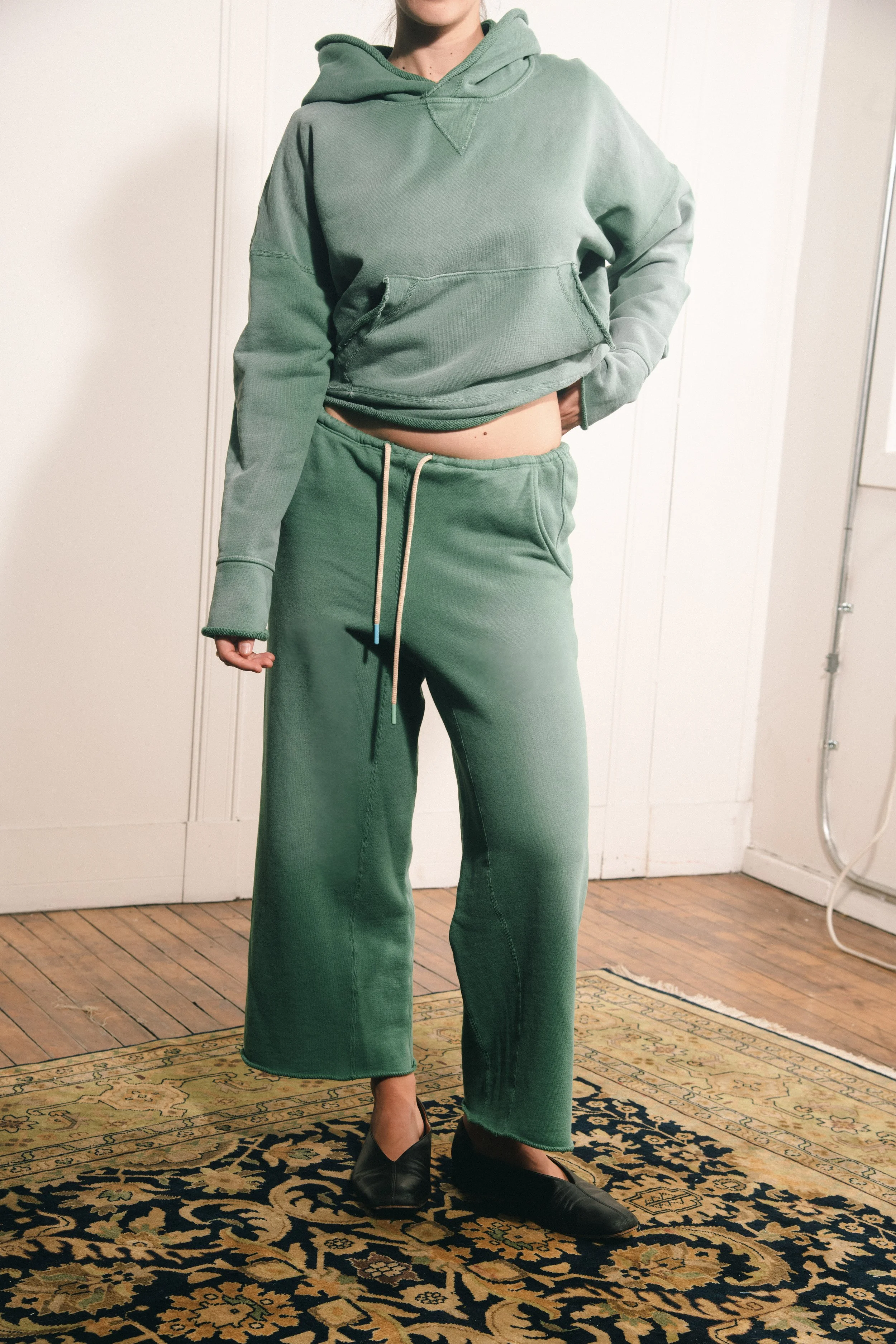 16-SHABIBI LOOKBOOK-7.jpg