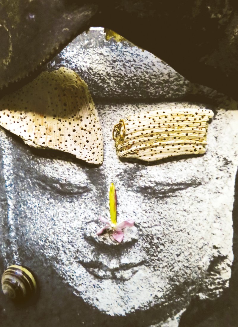  Wei Art,  
Uncovering Buddha Statue, Late 5th Century  
2012  
40” By 29.205”  
C-Print   