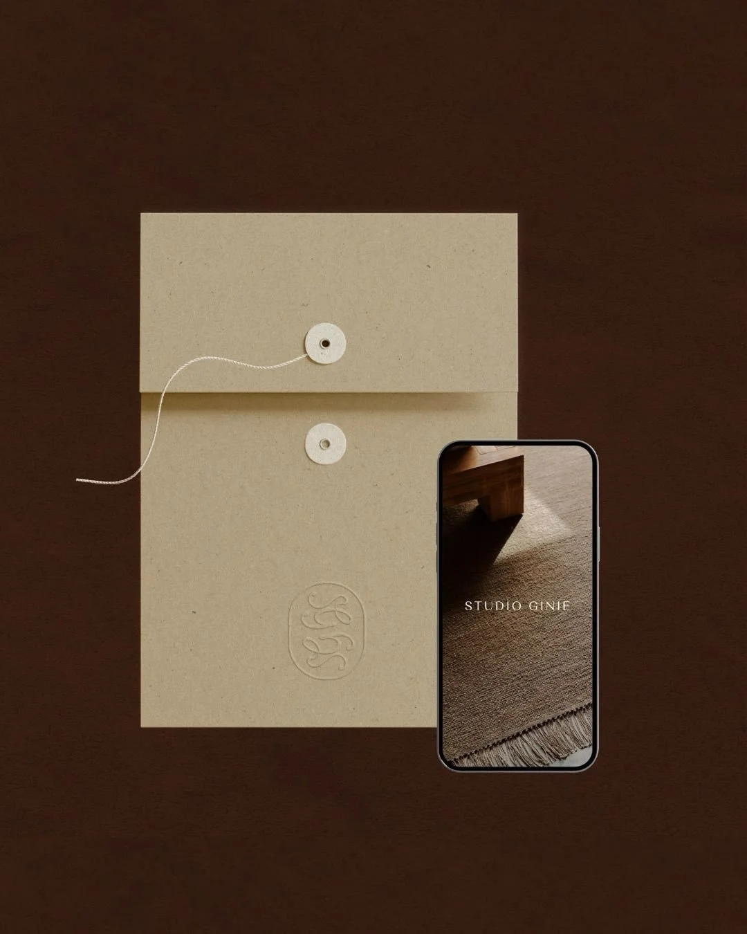 ✦ FULL REVEAL &mdash; Identit&eacute; Visuelle @studio_ginie ✦
&Ccedil;a y est. Je peux enfin vous d&eacute;voiler l&rsquo;univers complet imagin&eacute; pour Studio Ginie ✨

Pour le contexte :
Studio Ginie est un studio d&rsquo;architecture sp&eacut