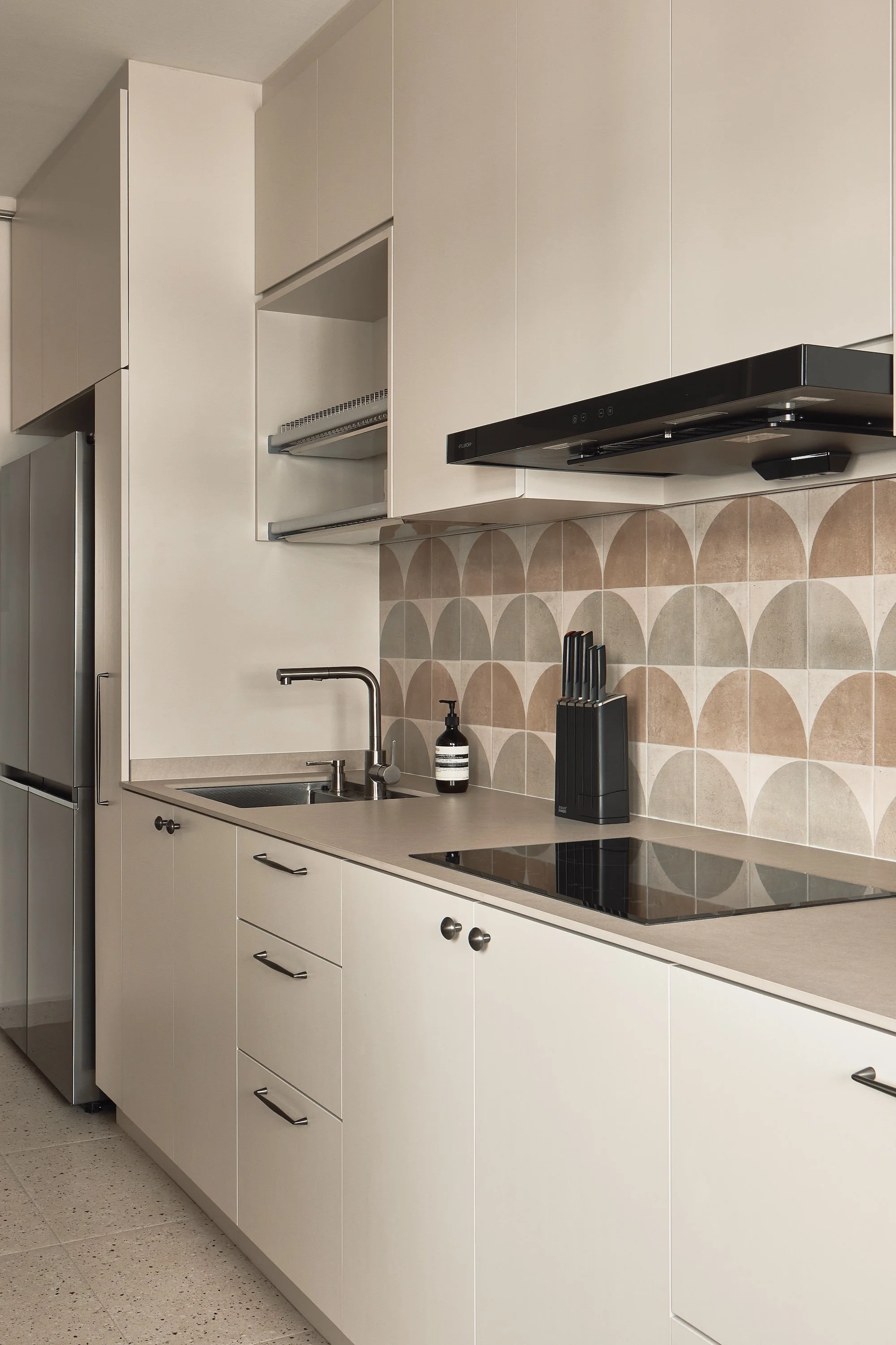 Jurong West Kitchen 1.jpg