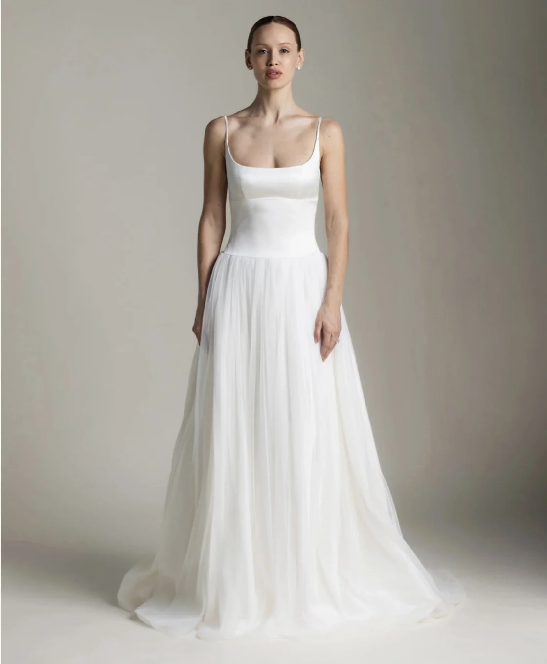 Aesling Clio wedding dress