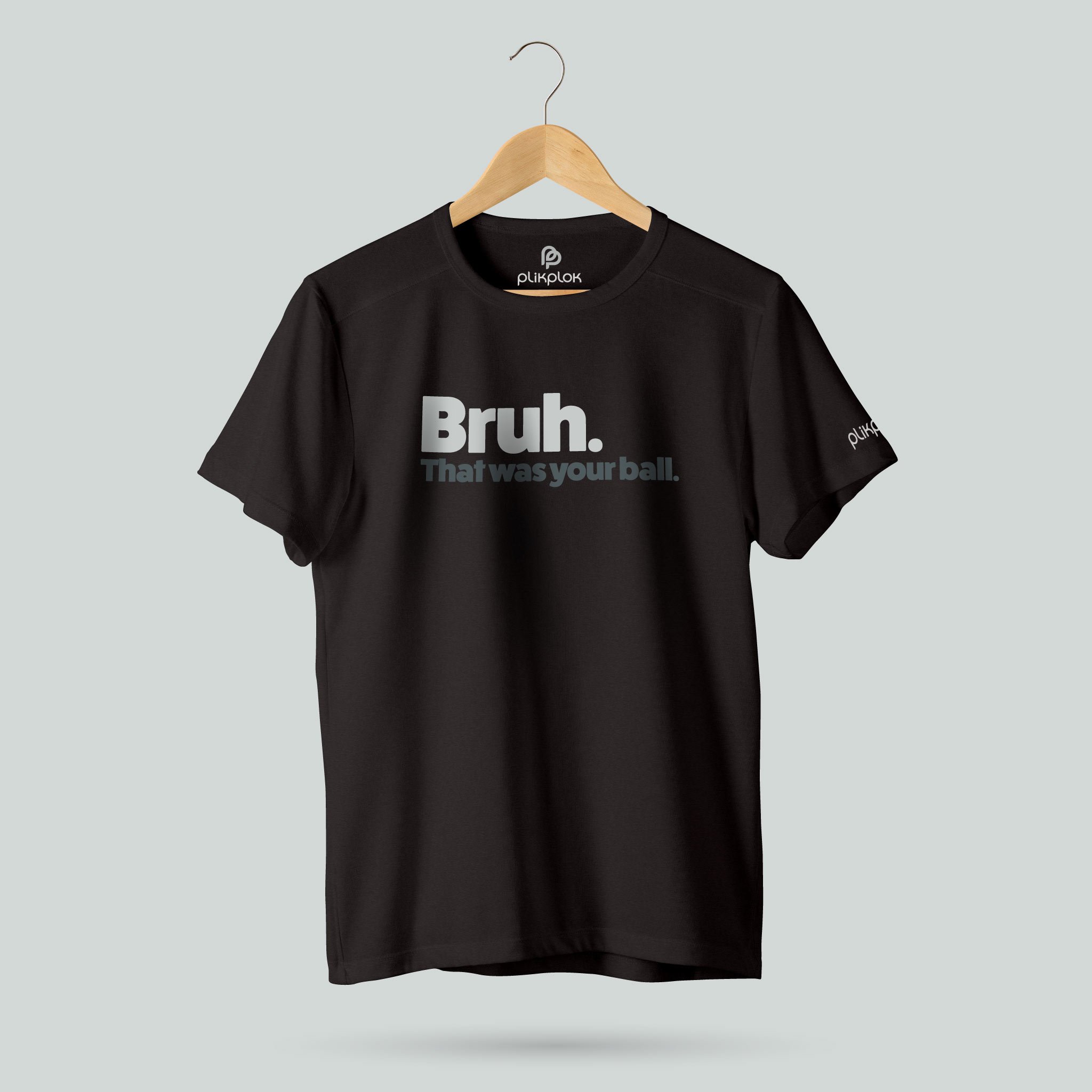 crewneck_TYPO_bruh_black.jpg