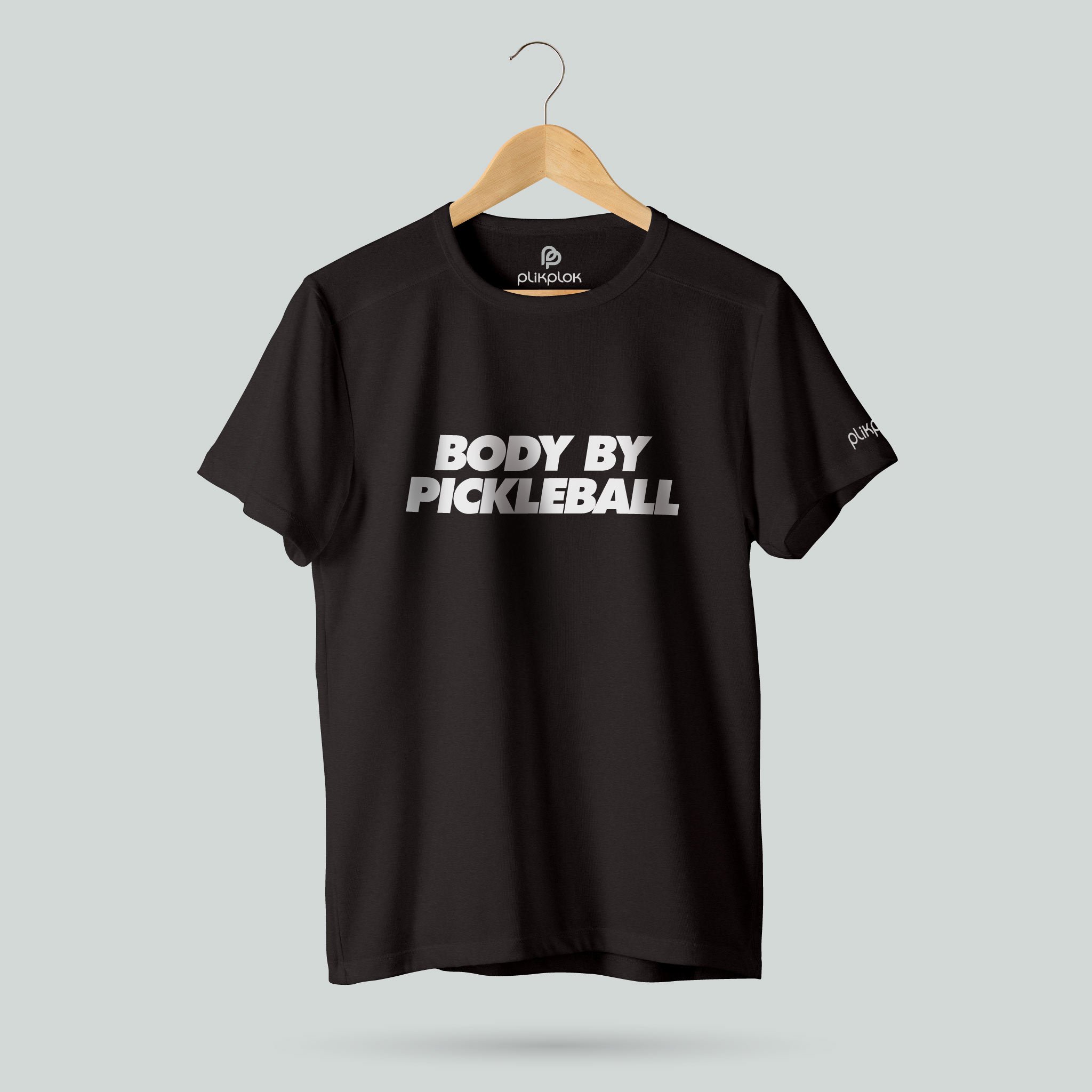 crewneck_TYPO_bodyby_black.jpg
