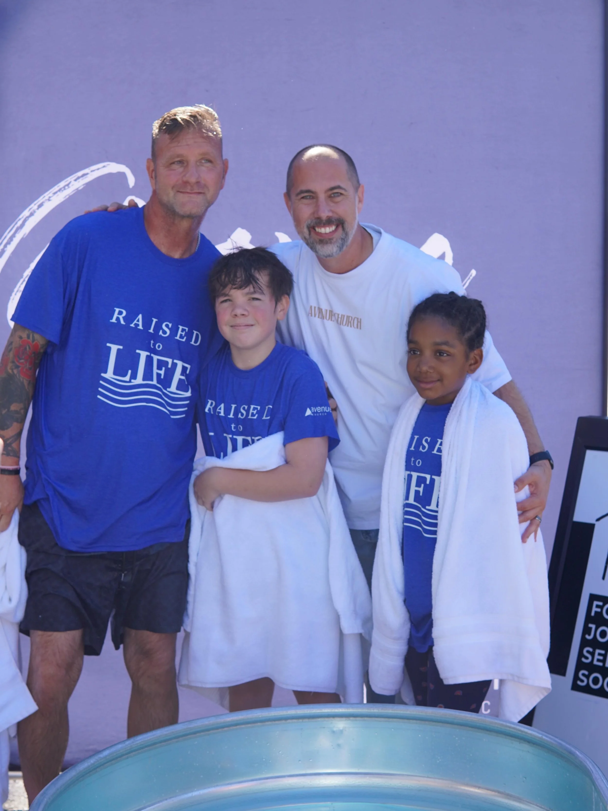 What an incredible Sunday we had  celebrating new life in Christ! We pray everyone has an amazing week! 🕊️