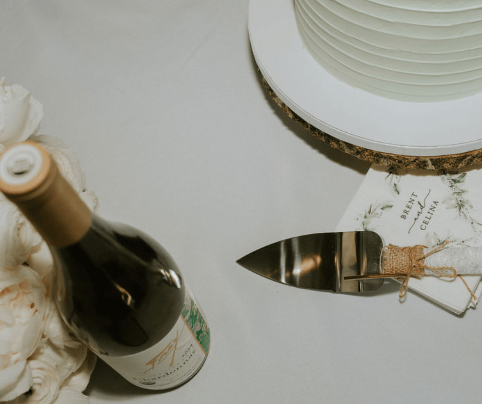 Weddings at Frey Vineyards cake