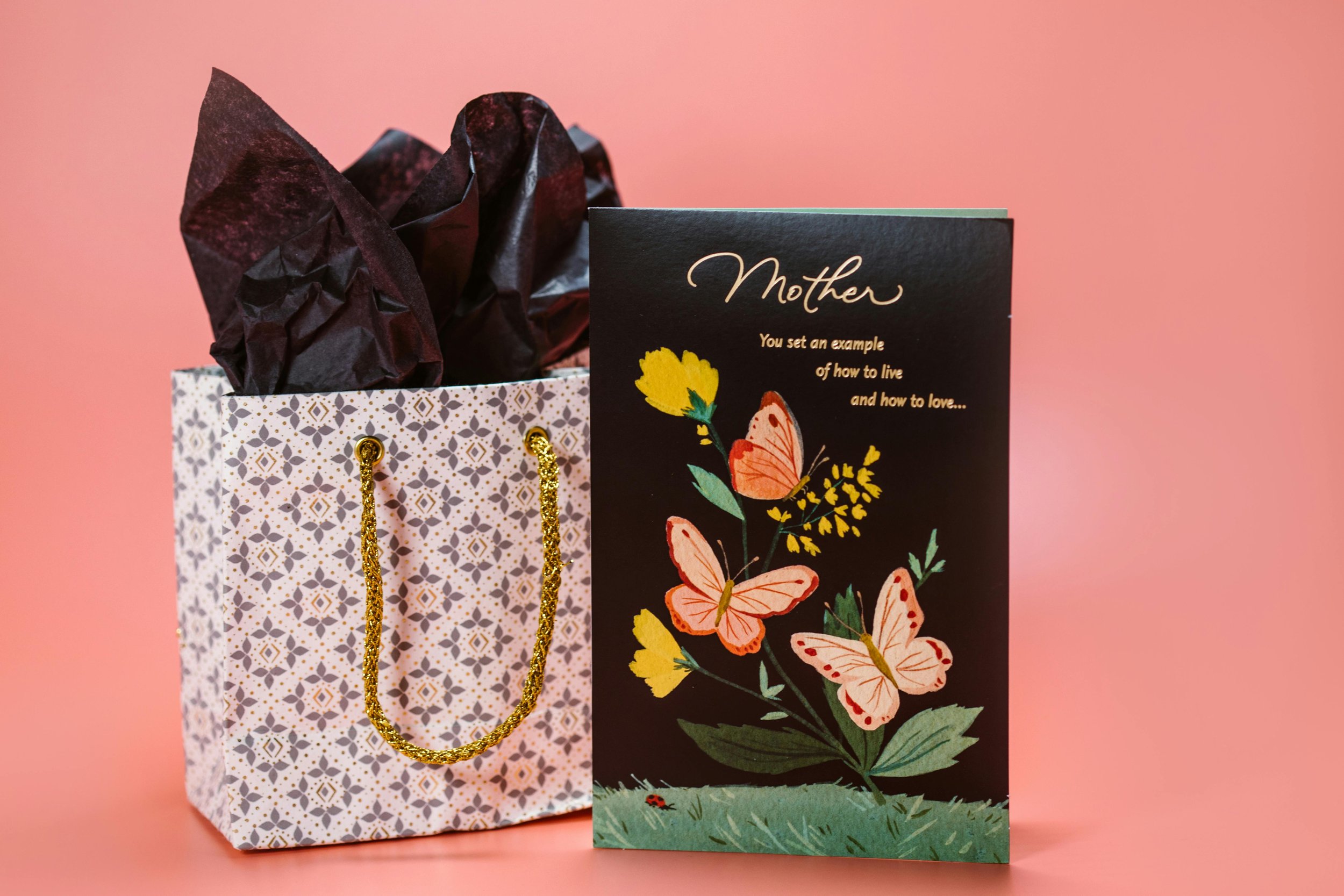 Creating Campaigns with Emotional Intelligence for Mother's Day Marketing