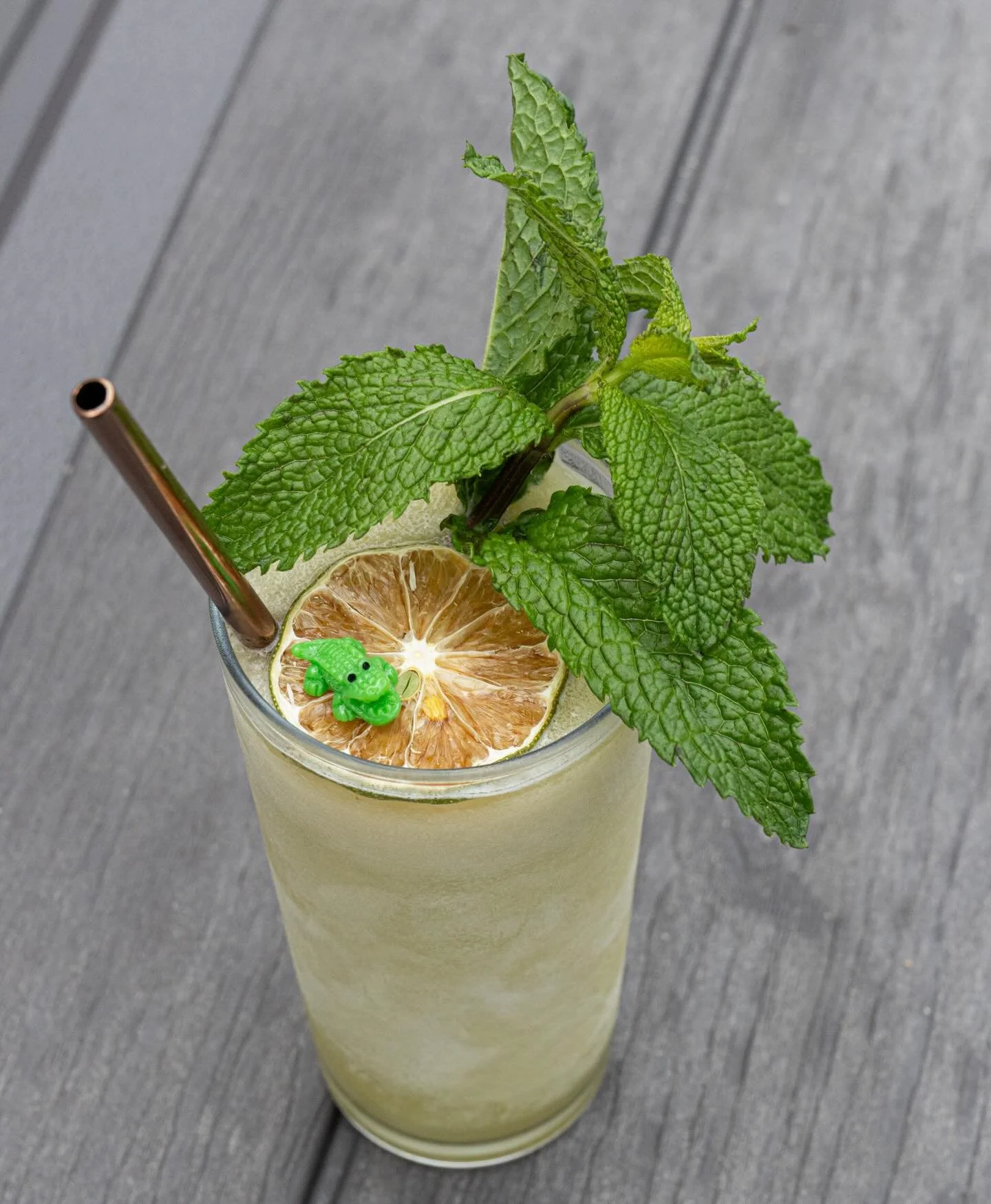 Frozen Drinks At Koma

Swamp Water - Tequila, Luxardo Del Santo, St. George Basil eau du vie, Pineapple, lime, basil 

Cool off with one today! (Gator not included)