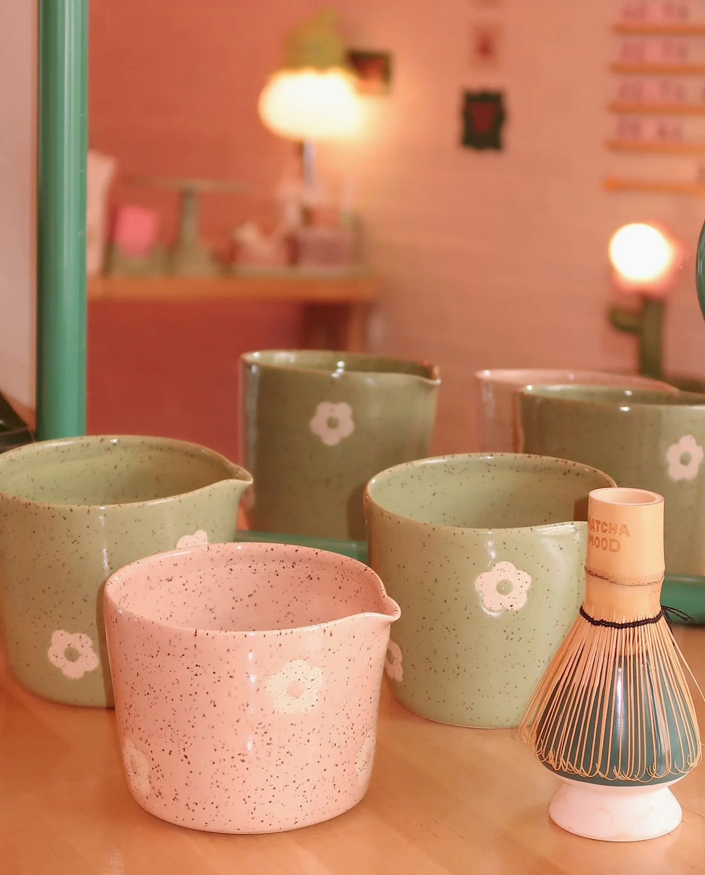 🍵 𝗔 𝗟 𝗘 𝗥 𝗧 🍵
Don&rsquo;t miss out on our limited-edition matcha bowls, carefully designed to provide the ultimate tea experience!✨

𝘊𝘩𝘰𝘰𝘴𝘦 𝘧𝘳𝘰𝘮 𝘴𝘢𝘨𝘦 𝘨𝘳𝘦𝘦𝘯 🥑𝘰𝘳 𝘤𝘢𝘴𝘩𝘦𝘸 𝘱𝘪𝘯𝘬 🎀
𝘐𝘯-𝘴𝘵𝘰𝘳𝘦 𝘱𝘶𝘳𝘤𝘩𝘢𝘴𝘦 𝘰?
