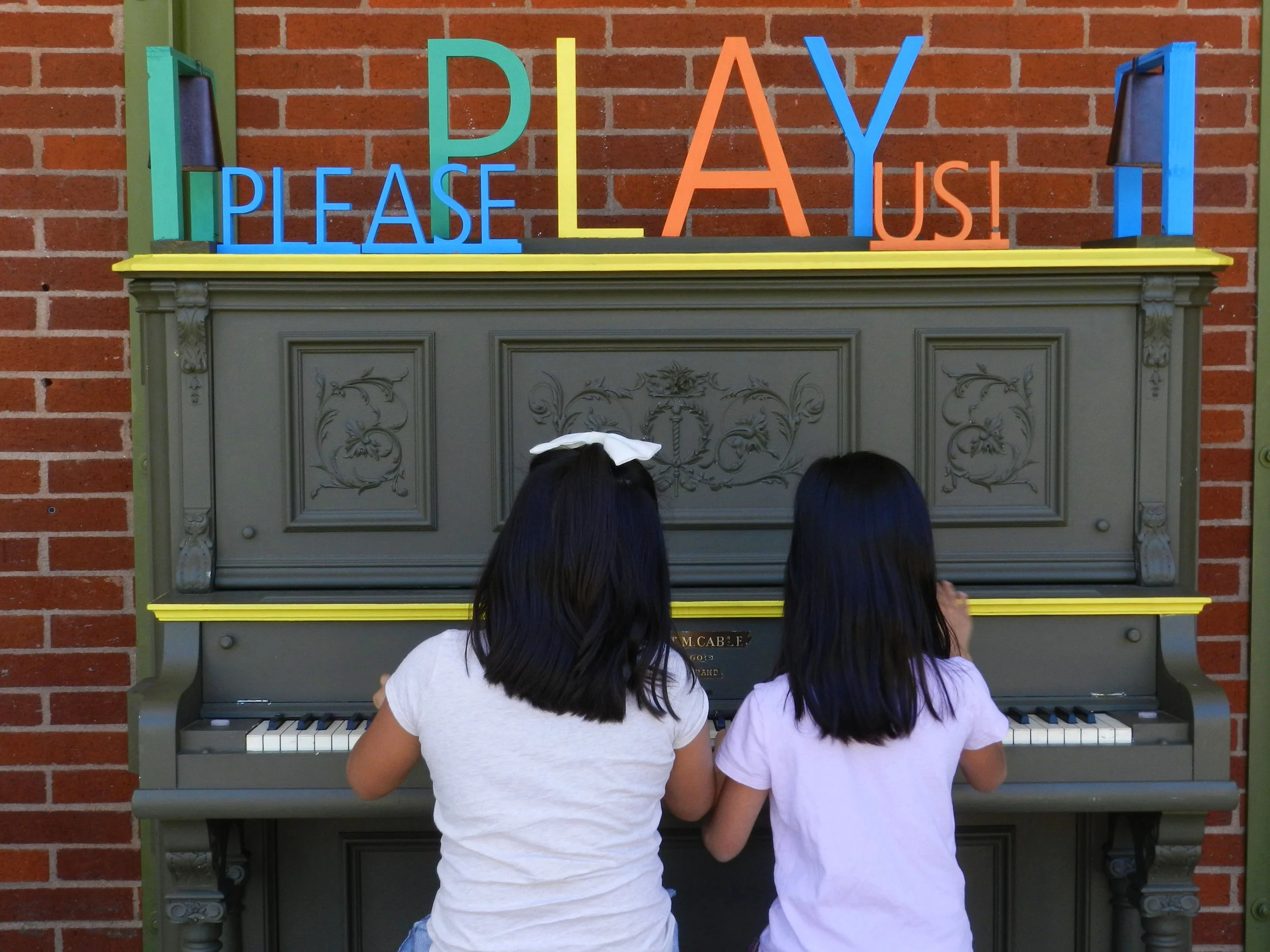 Donate — Piano. Push. Play.