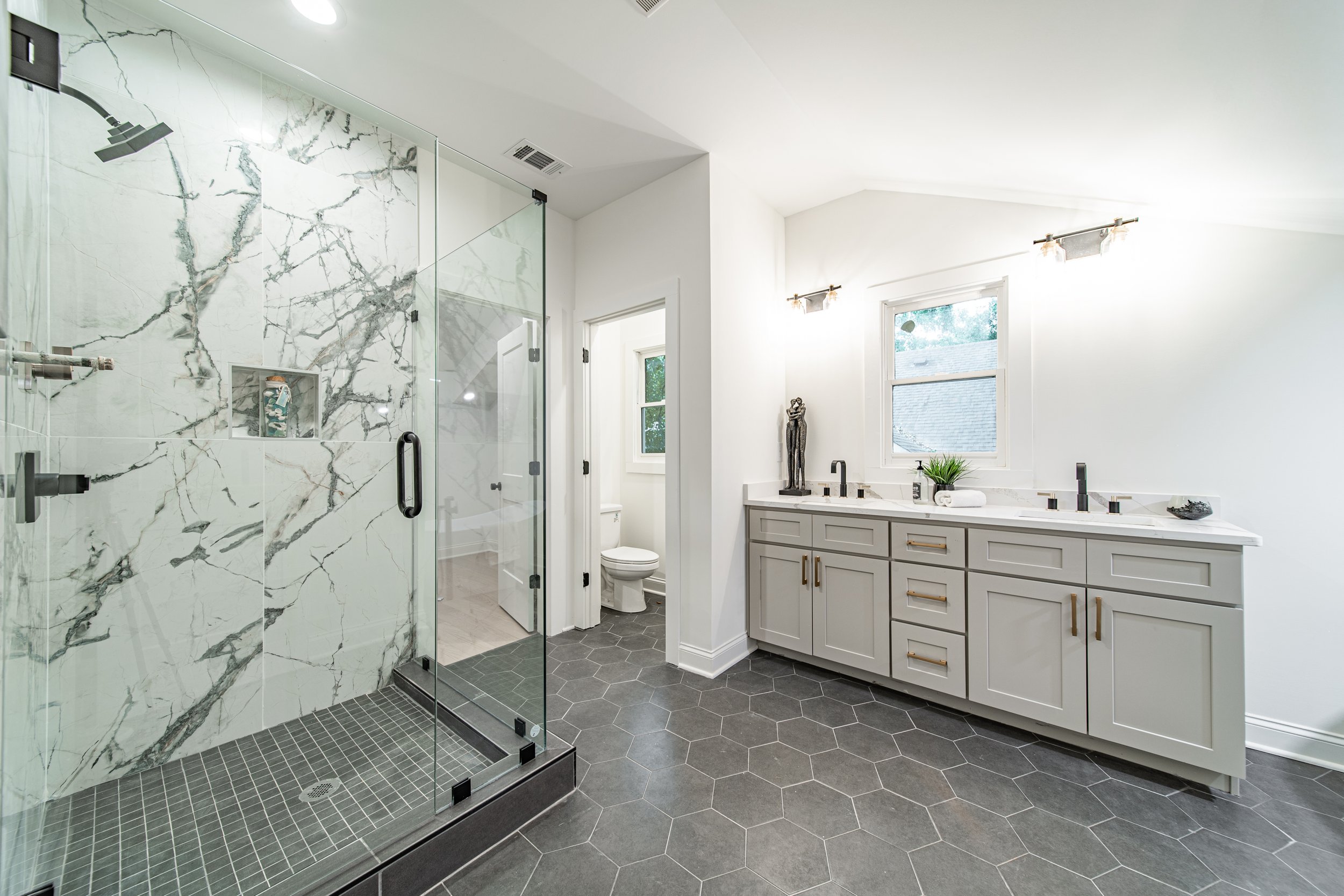 1321 Oak Street-29.jpg