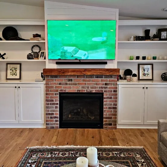 Custom TV Mounting (2).jpg