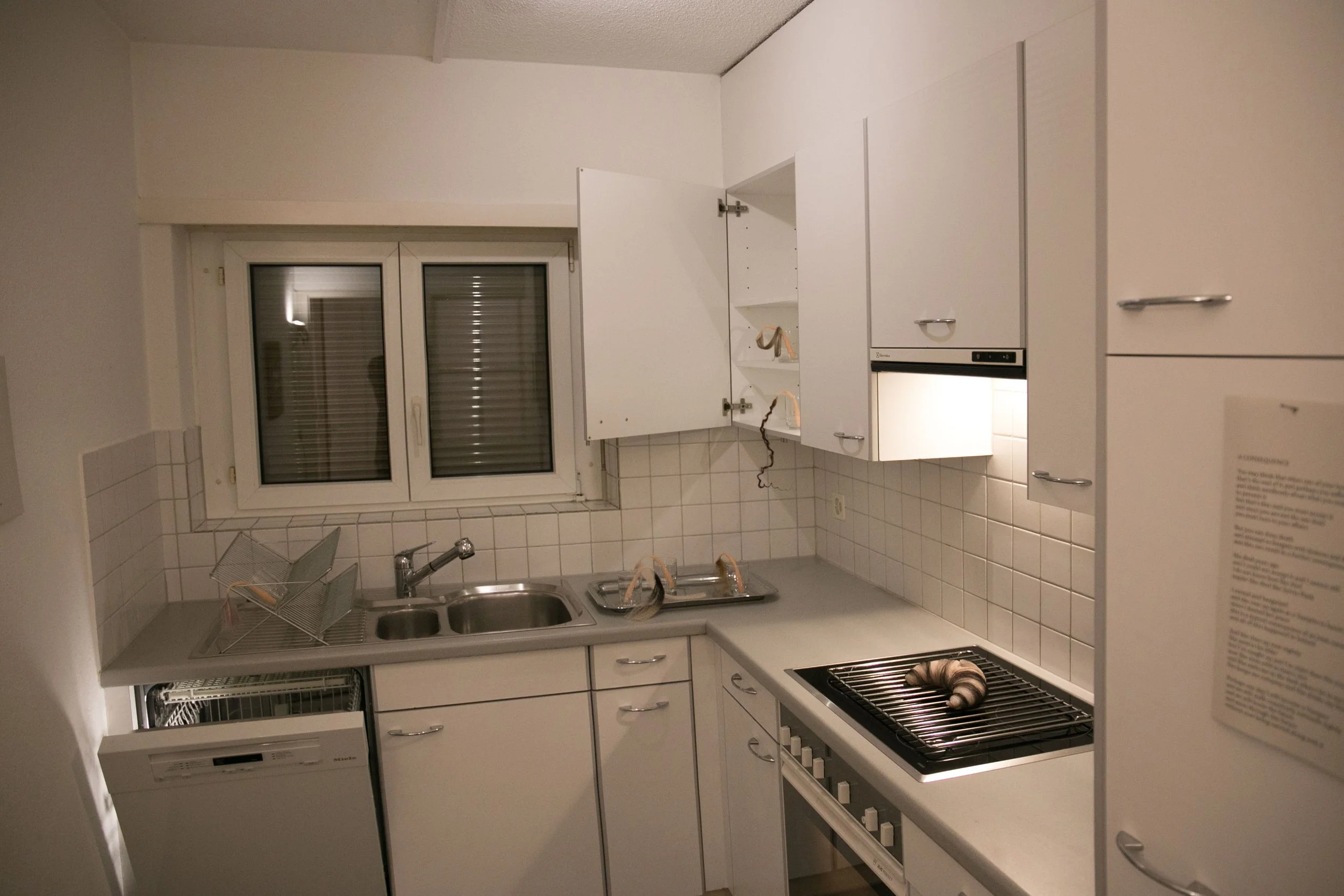 Kitchen Exhibition, Vol. 1 Raw